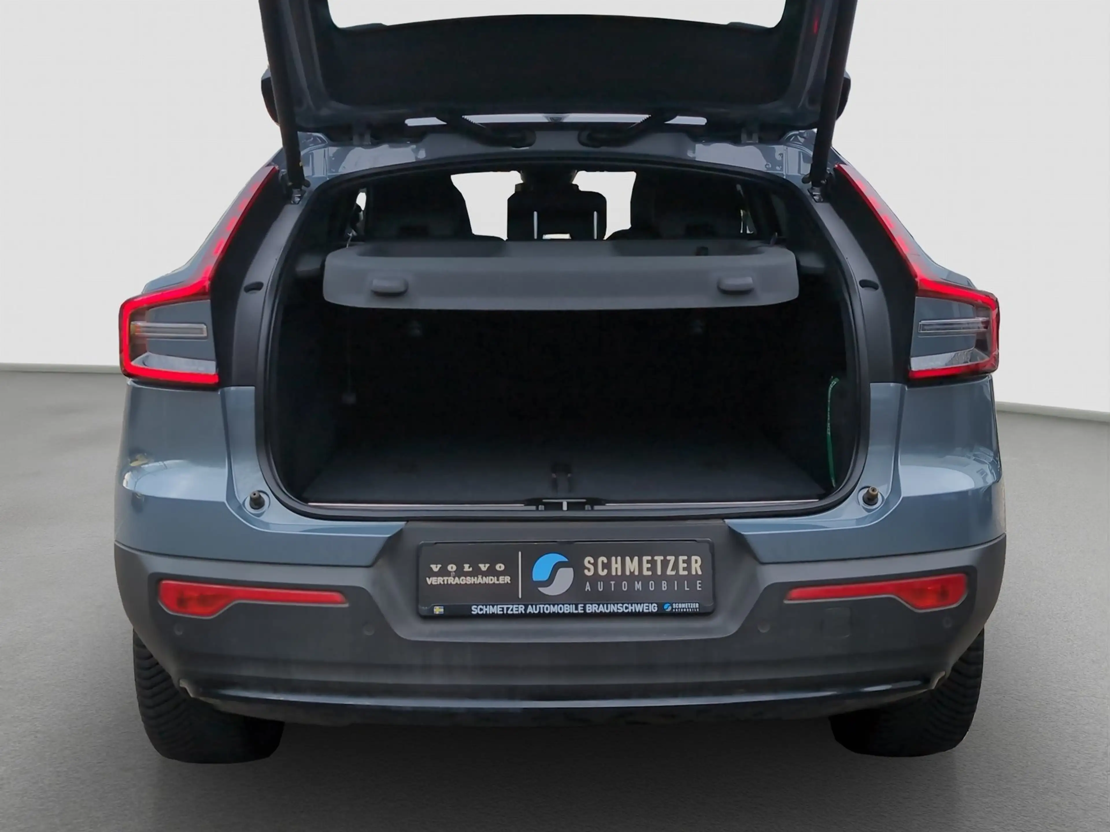 Volvo C40 +Recharge+Single+Motor+Ultimate+Standhz+360°K — photo 13