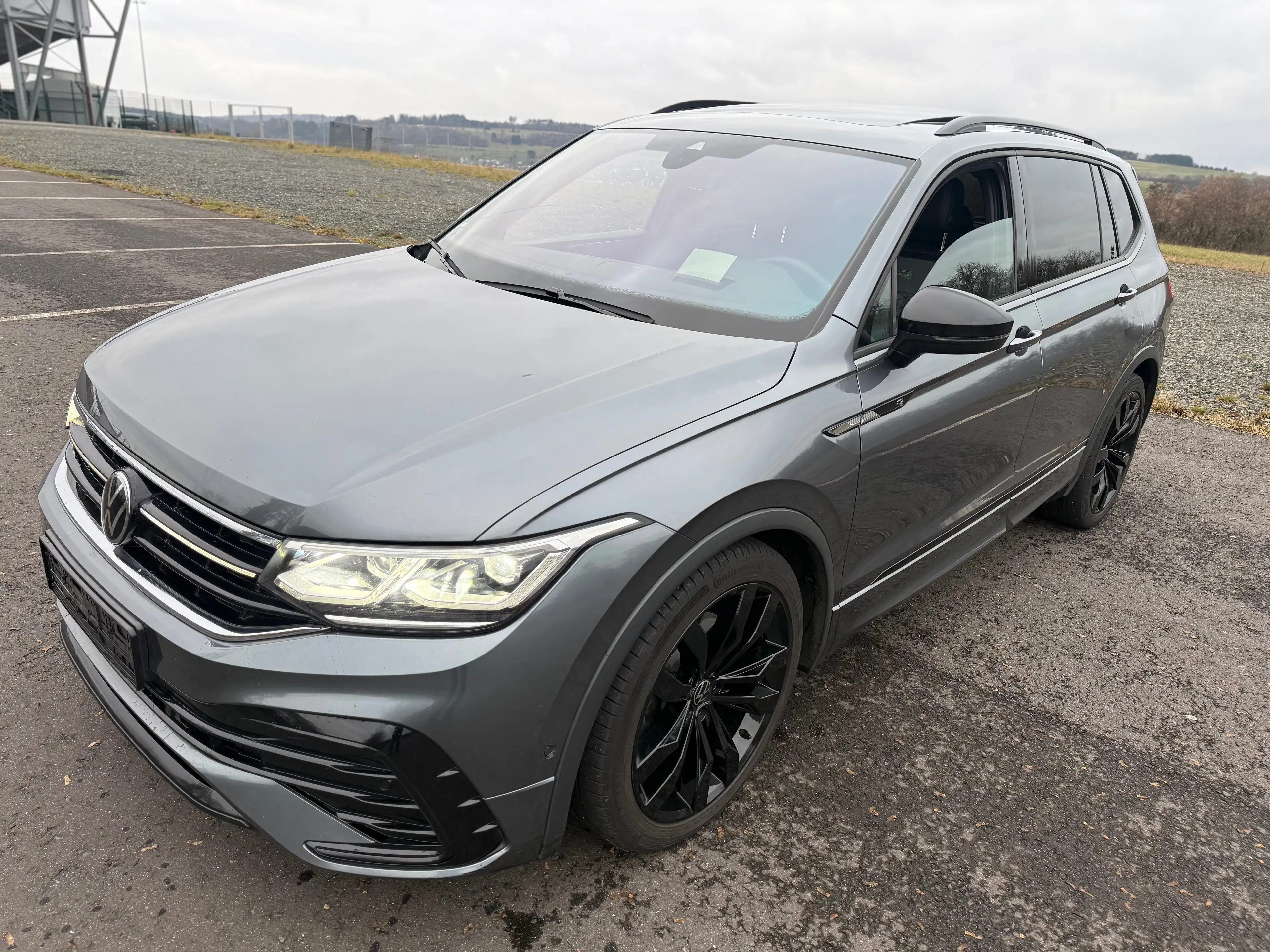 Volkswagen Tiguan Allspace Tiguan Allspace 2.0TDI*R-LINE*4x4*DSG*PANO*IQ LED* — photo 2