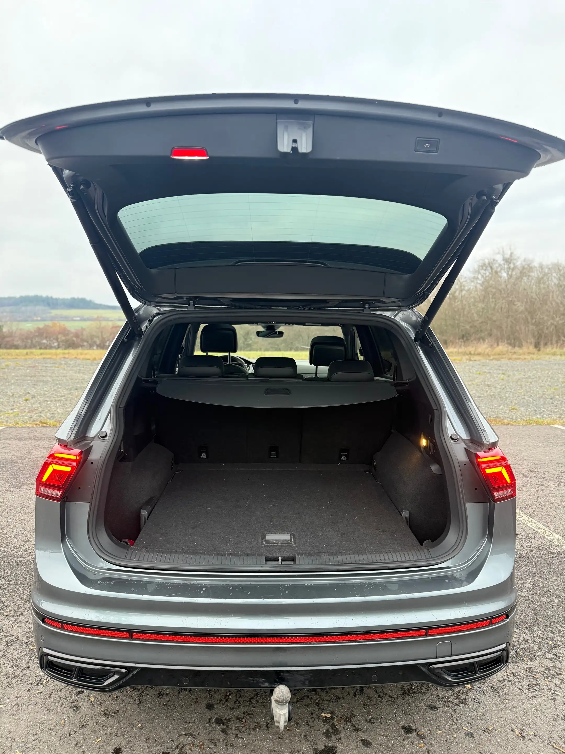 Volkswagen Tiguan Allspace Tiguan Allspace 2.0TDI*R-LINE*4x4*DSG*PANO*IQ LED* — photo 7