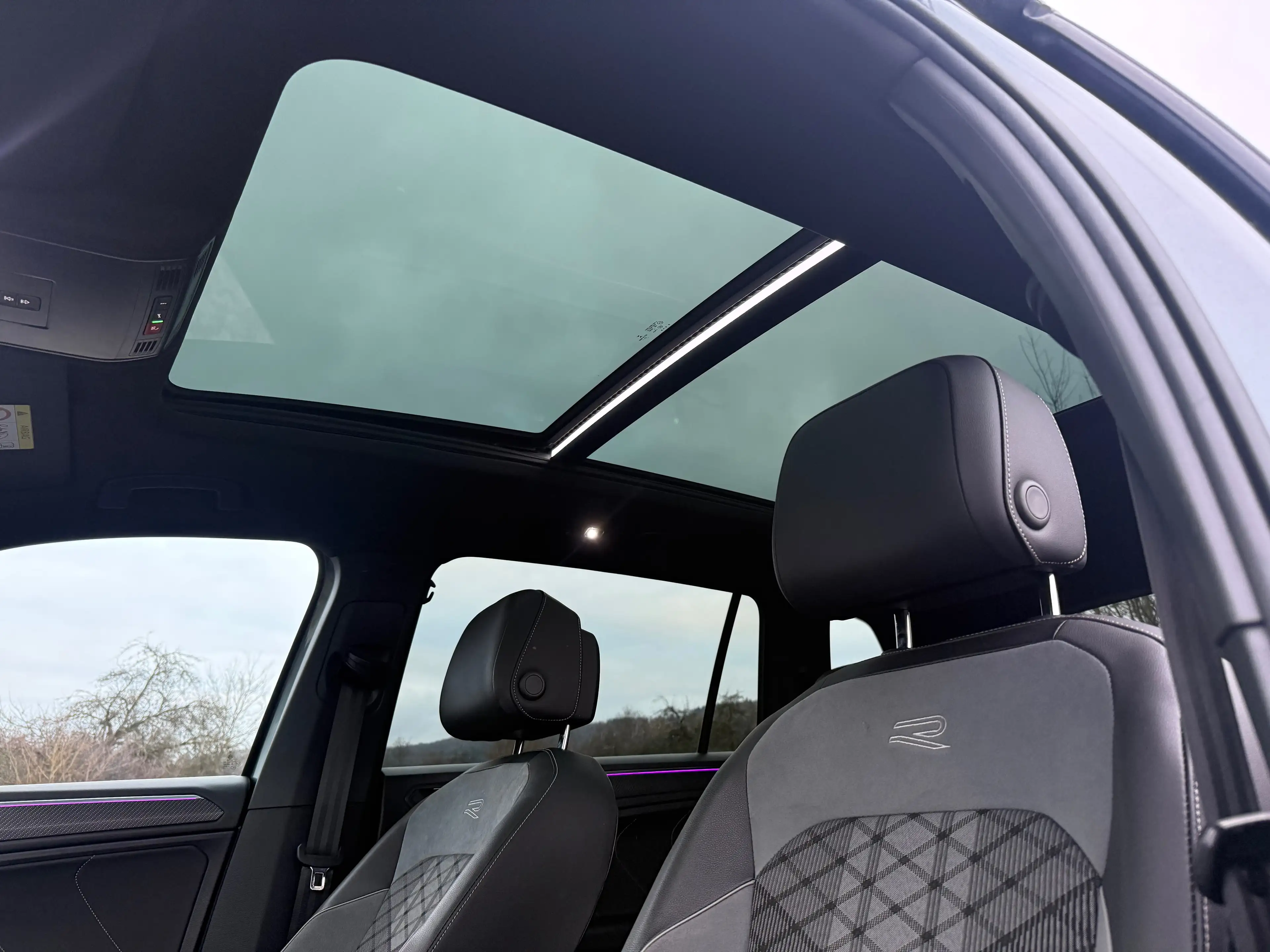 Volkswagen Tiguan Allspace Tiguan Allspace 2.0TDI*R-LINE*4x4*DSG*PANO*IQ LED* — photo 11