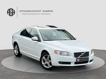 Lim. 3.2 Summum*Autom.*Navi*SitzH*PDC*Xenon*