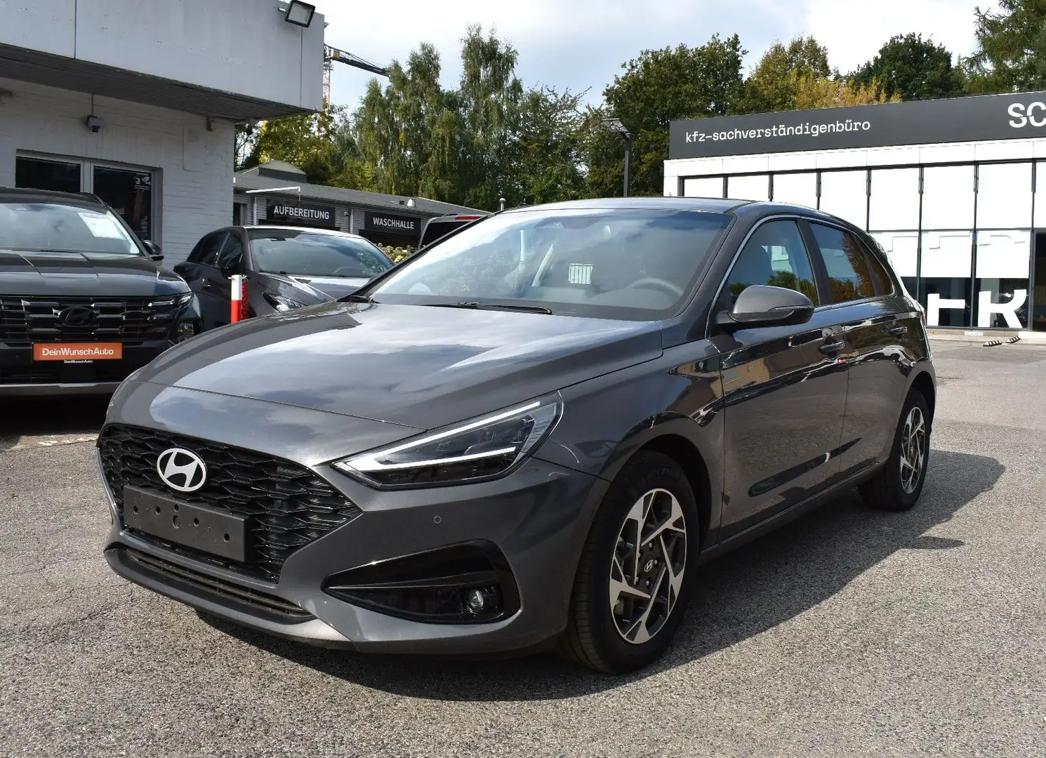 Hyundai i30 1.5 T-GDI 48V DCT Navi SHZ Kam Keyl. SOFORT Gris - 1