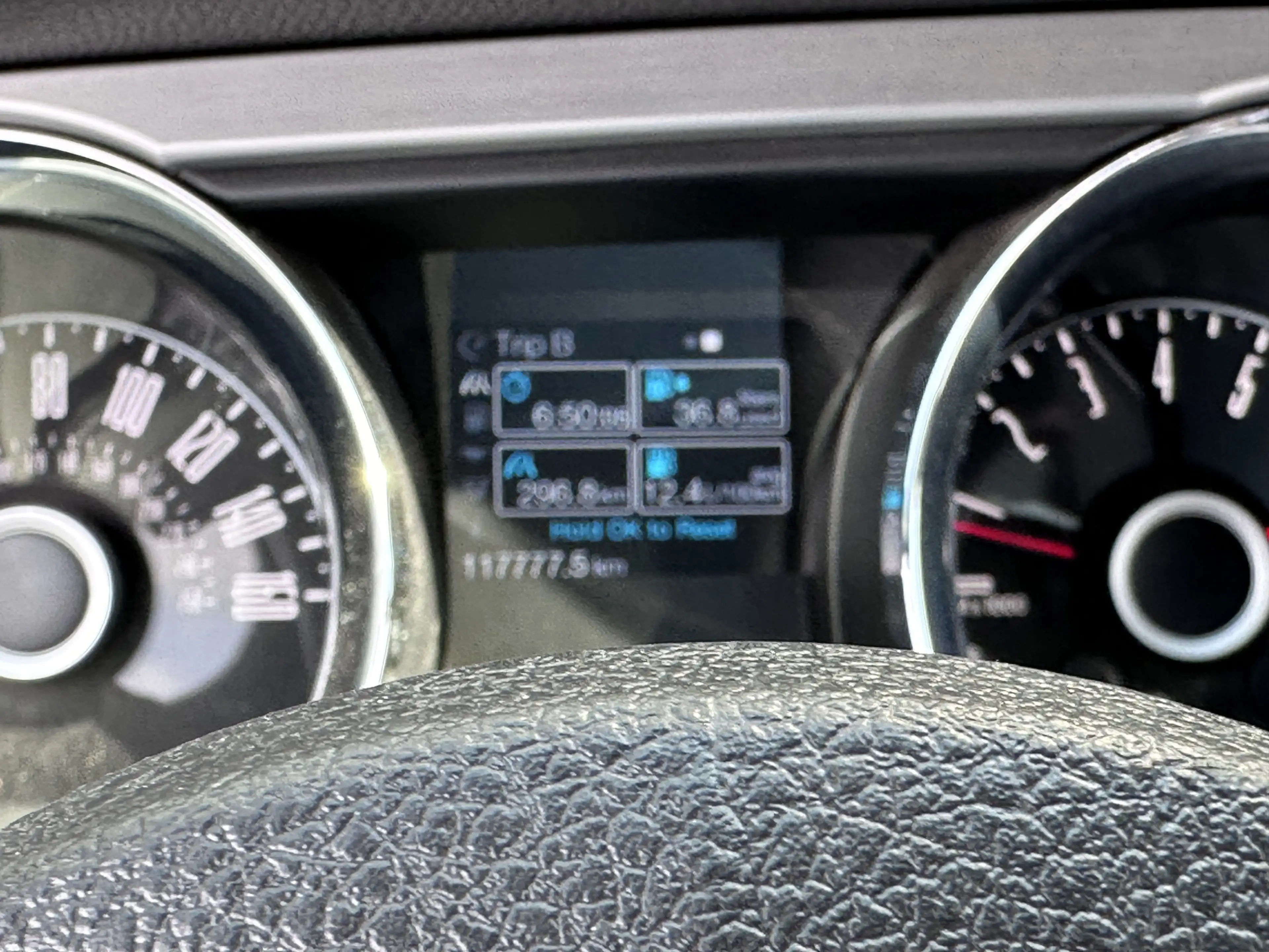 Ford Mustang USA 3.7 V6 — photo 40