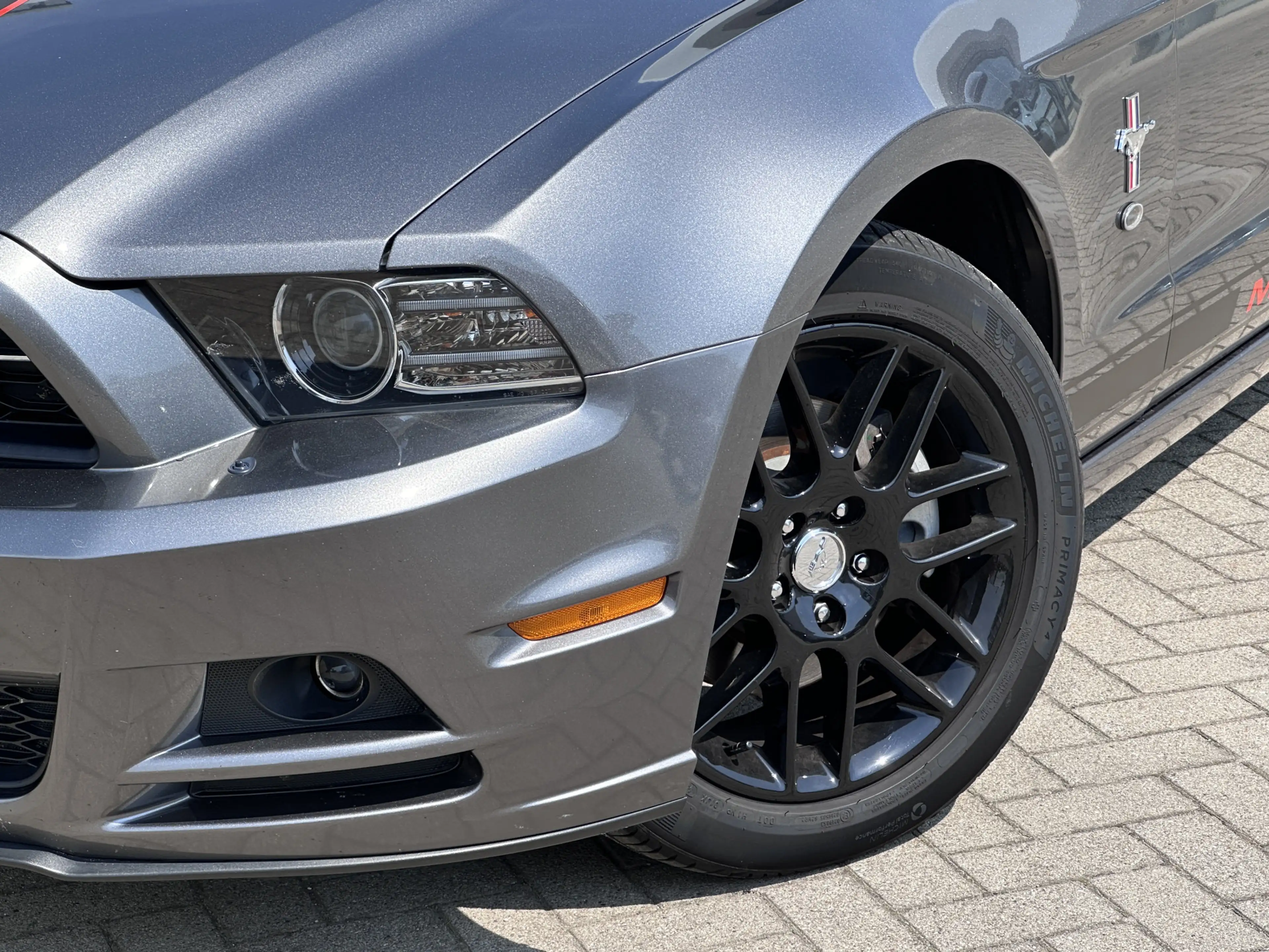 Ford Mustang USA 3.7 V6 — photo 3