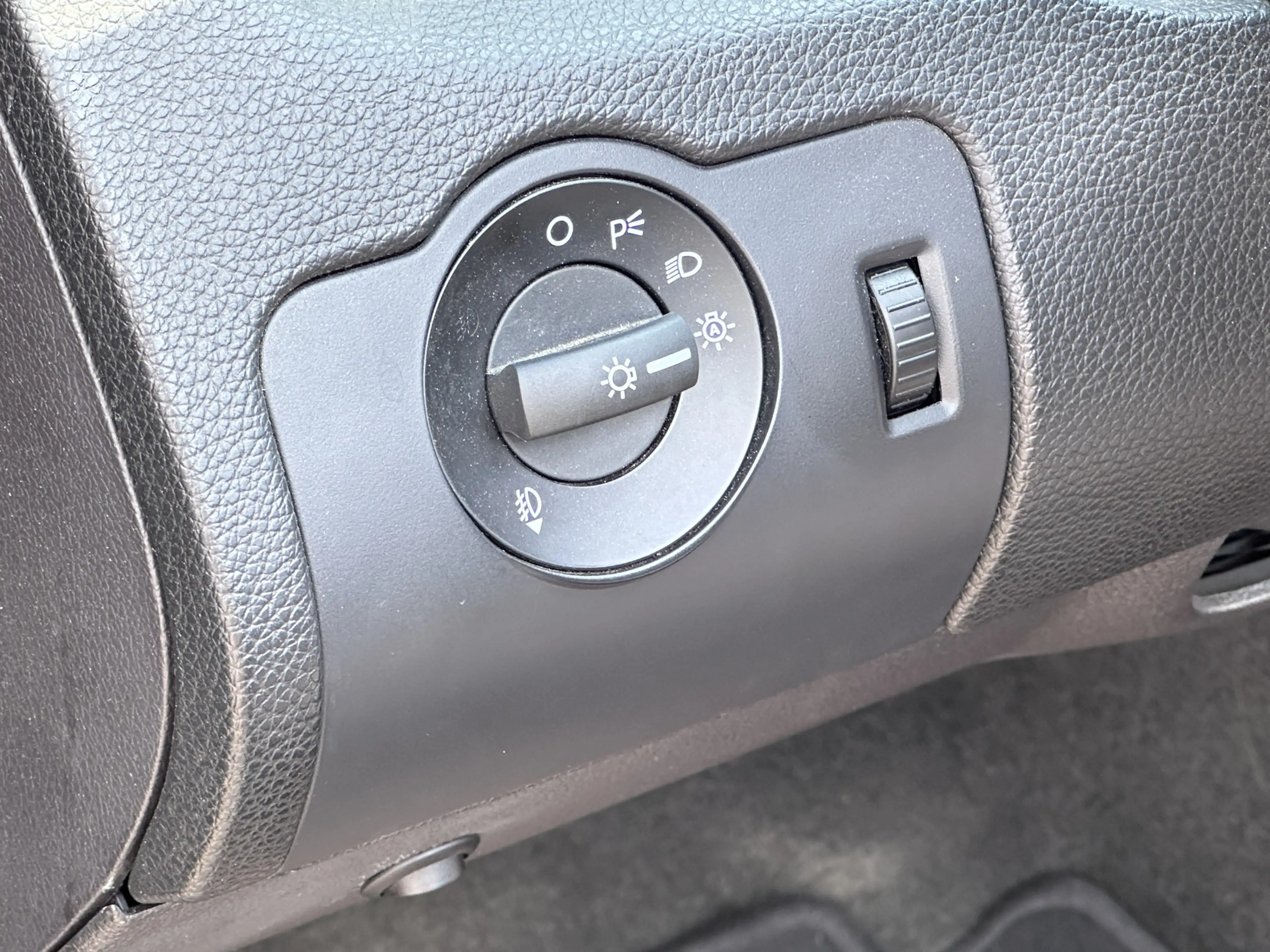 Ford Mustang USA 3.7 V6 — photo 33