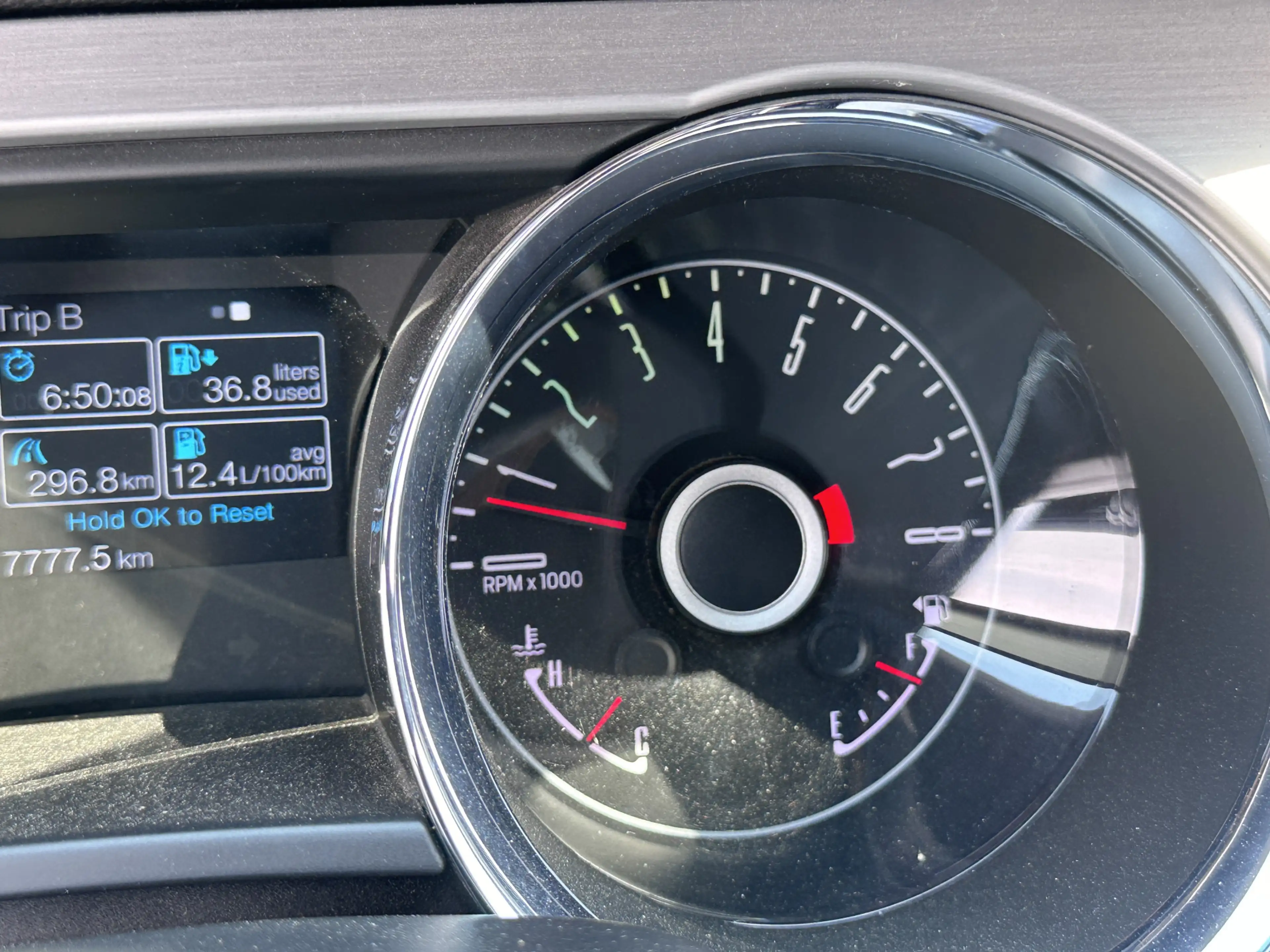 Ford Mustang USA 3.7 V6 — photo 44