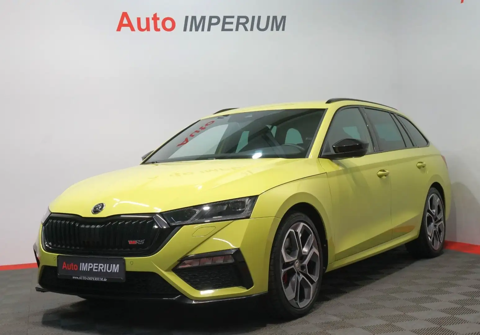 Skoda Octavia Combi RS 2.0 TSI*Massage*RfK*LED*Alcanta Grün - 1