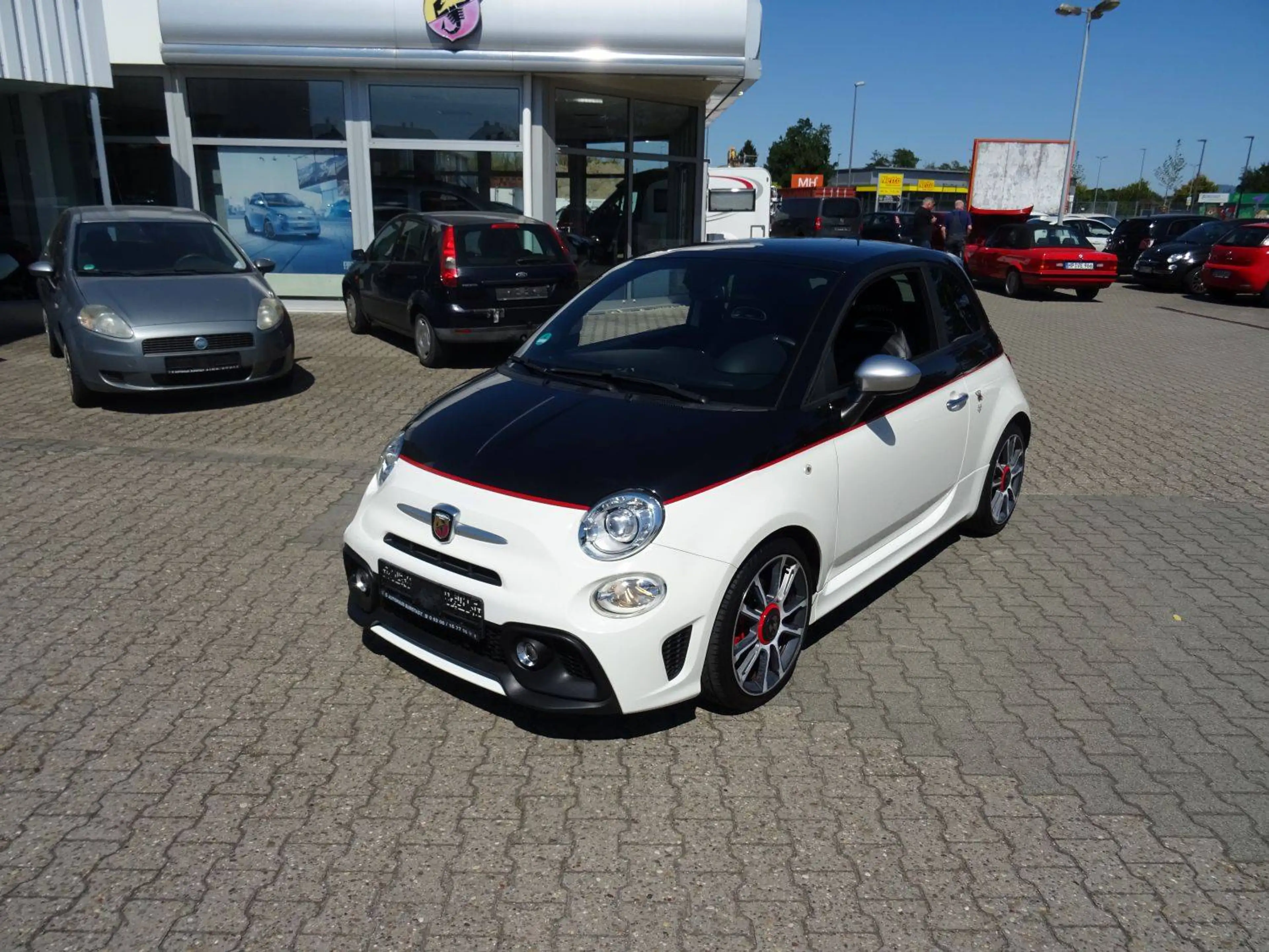 Abarth 500 595 Turismo — photo 6