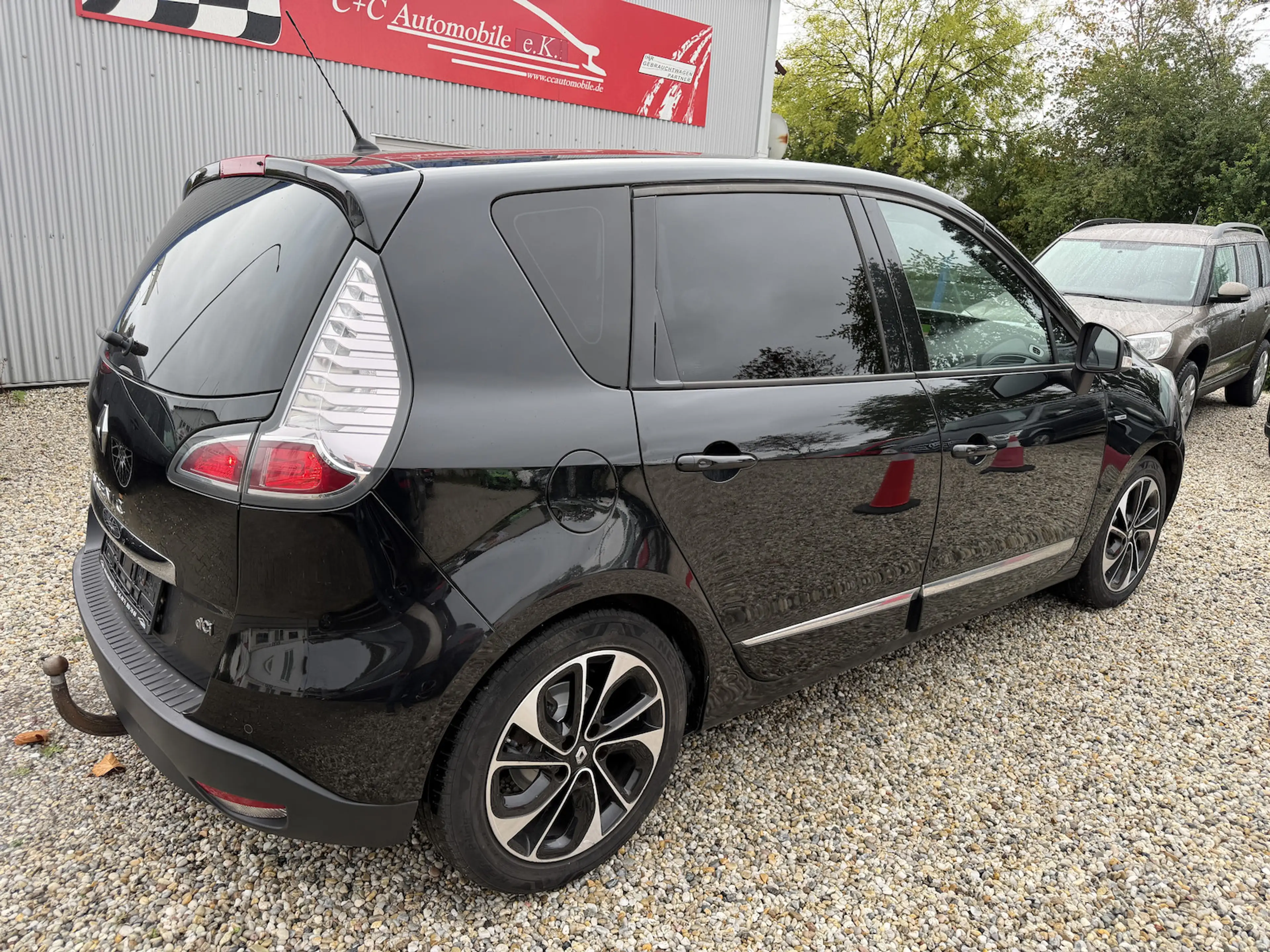 Renault Scenic BOSE Edition Aut.Navi PDC SHZ AHK — photo 4