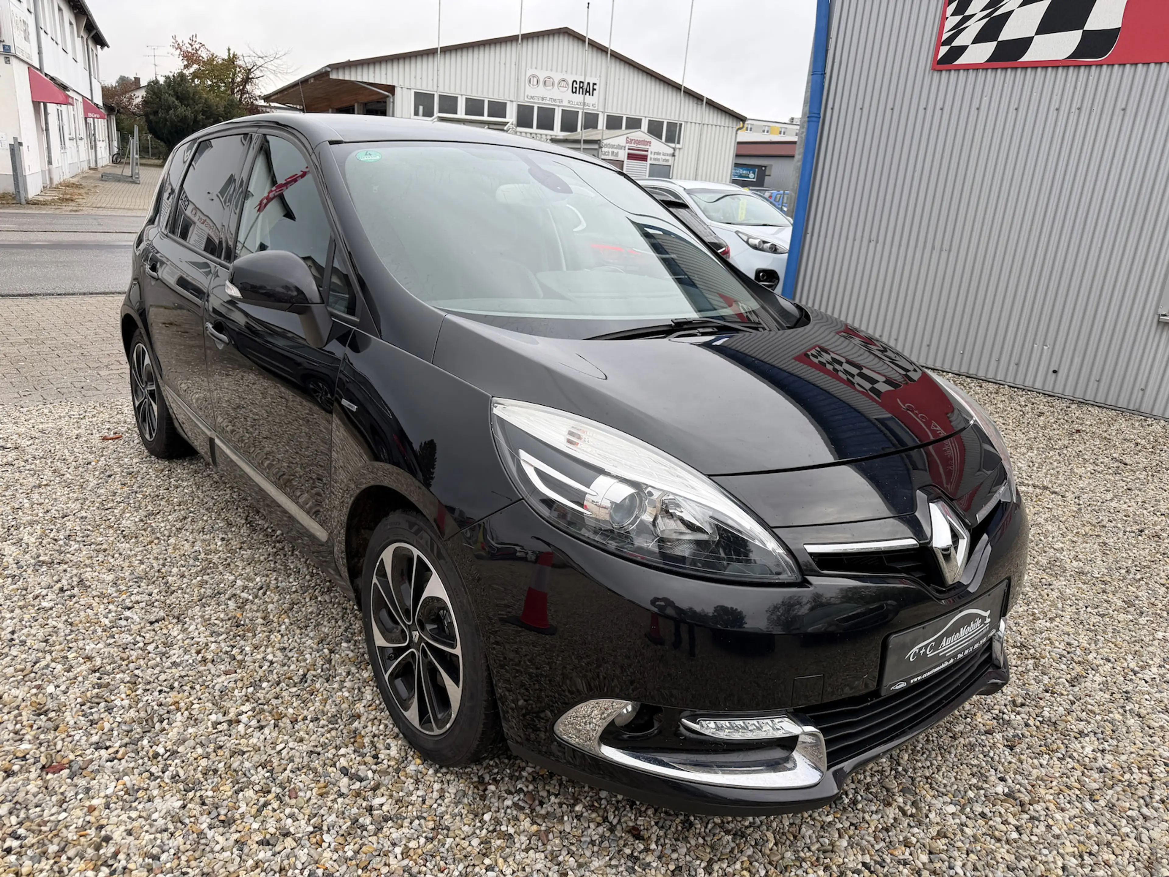 Renault Scenic BOSE Edition Aut.Navi PDC SHZ AHK — photo 3