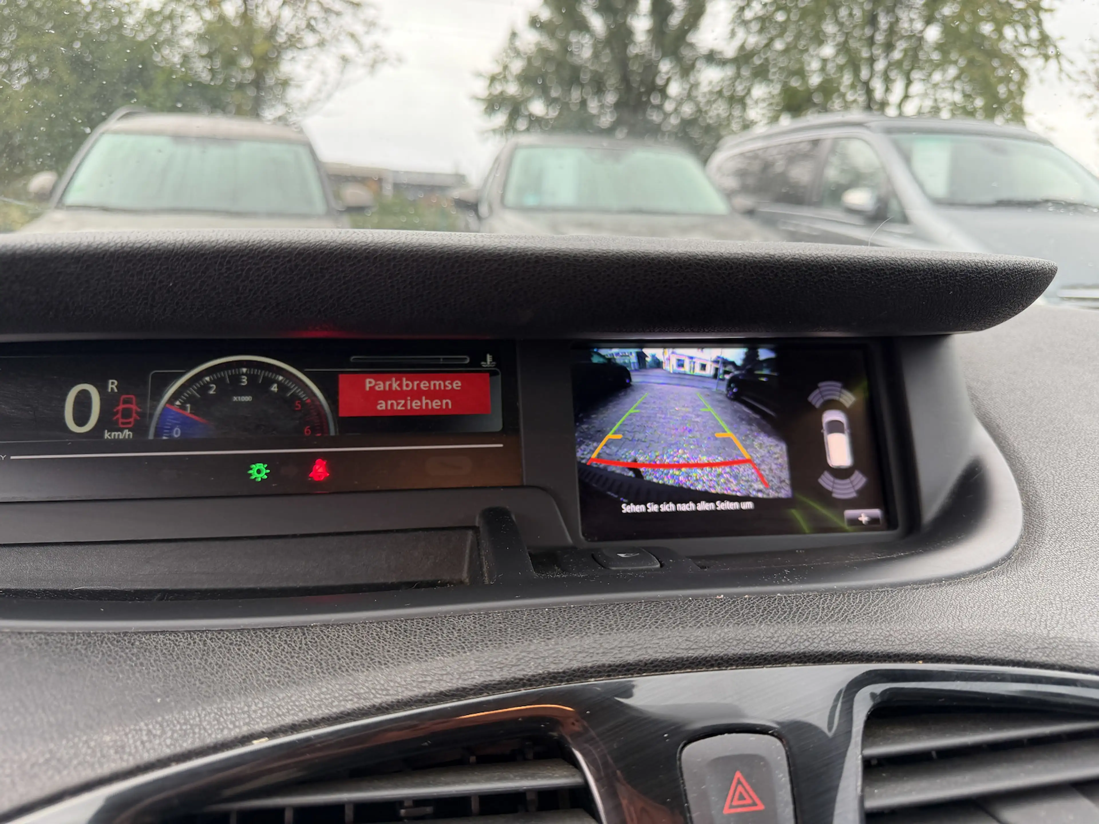 Renault Scenic BOSE Edition Aut.Navi PDC SHZ AHK — photo 12