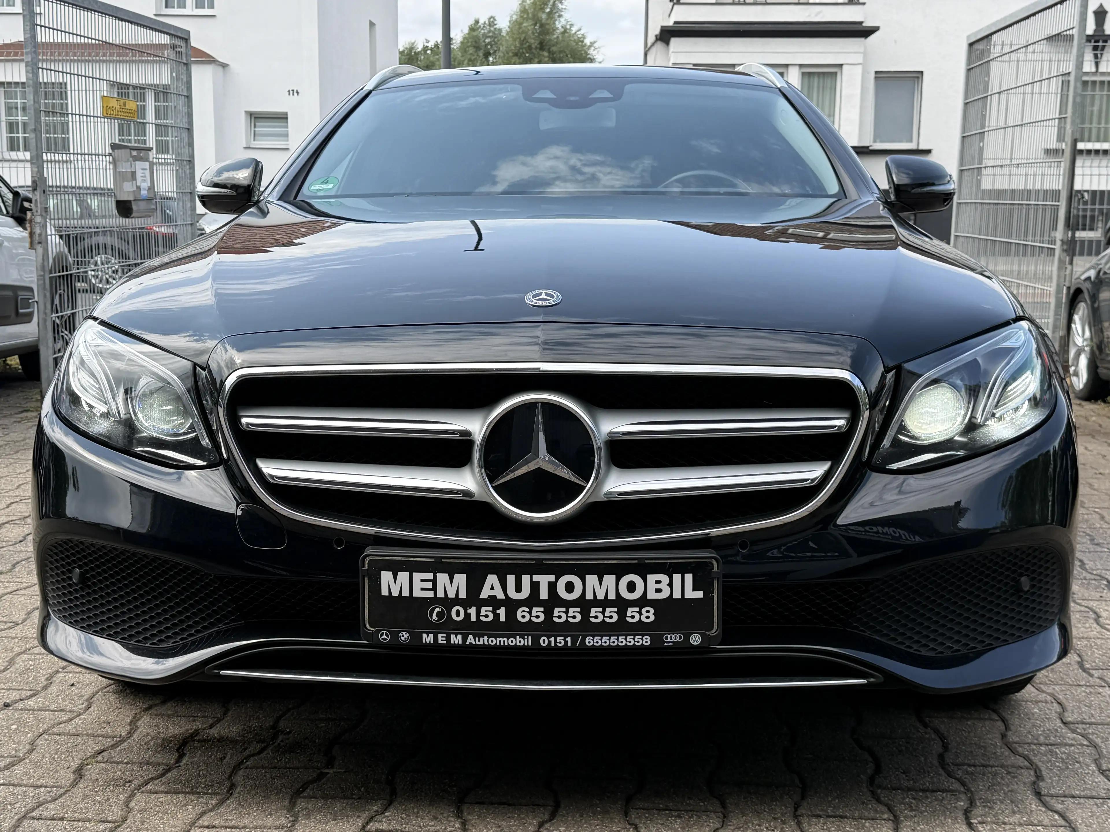 Mercedes-Benz E 250 E 250 T AVANTGARDE VOLL AUSSTATTUNG SCHECKHEFT — photo 6