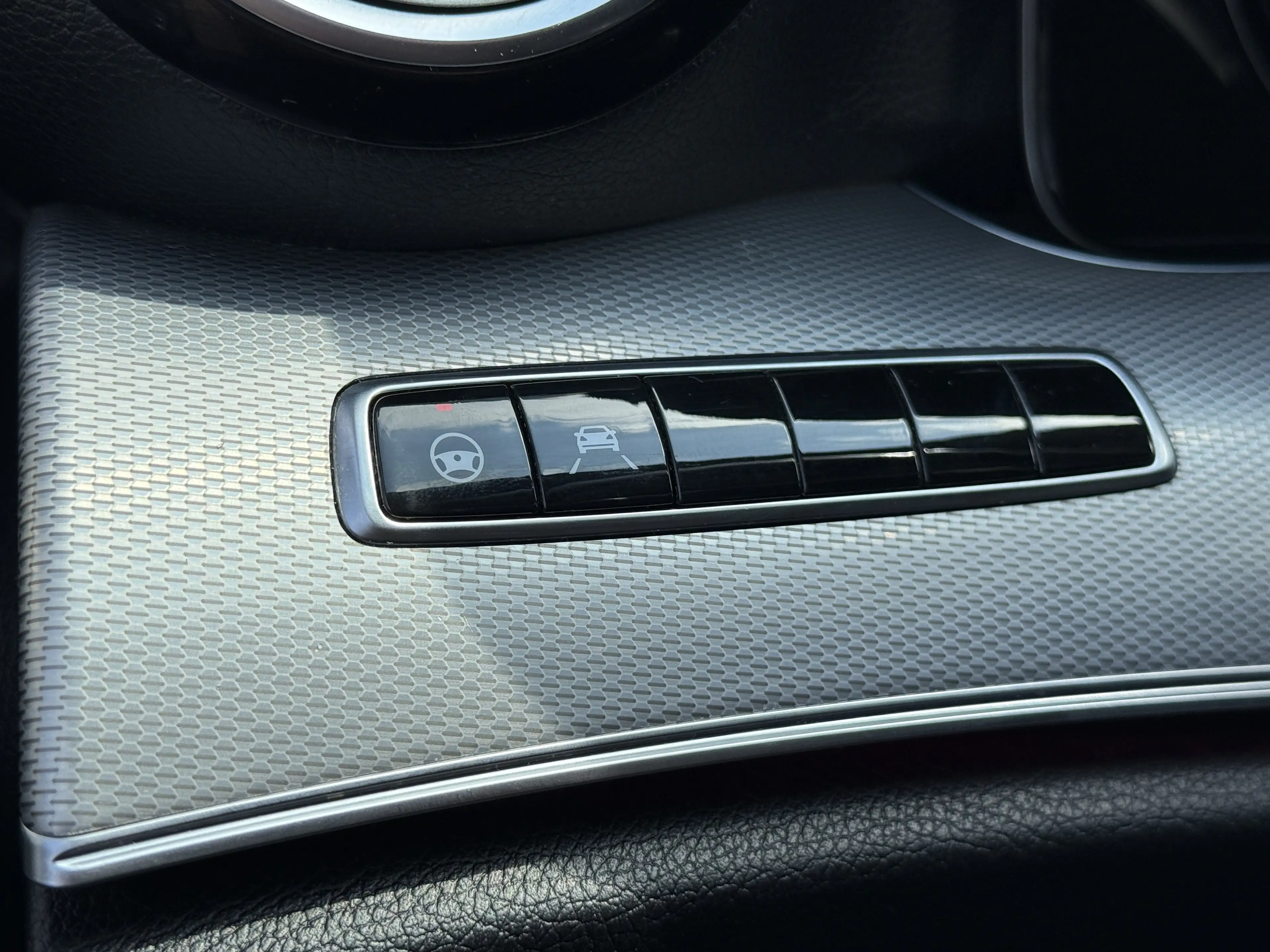 Mercedes-Benz E 250 E 250 T AVANTGARDE VOLL AUSSTATTUNG SCHECKHEFT — photo 20