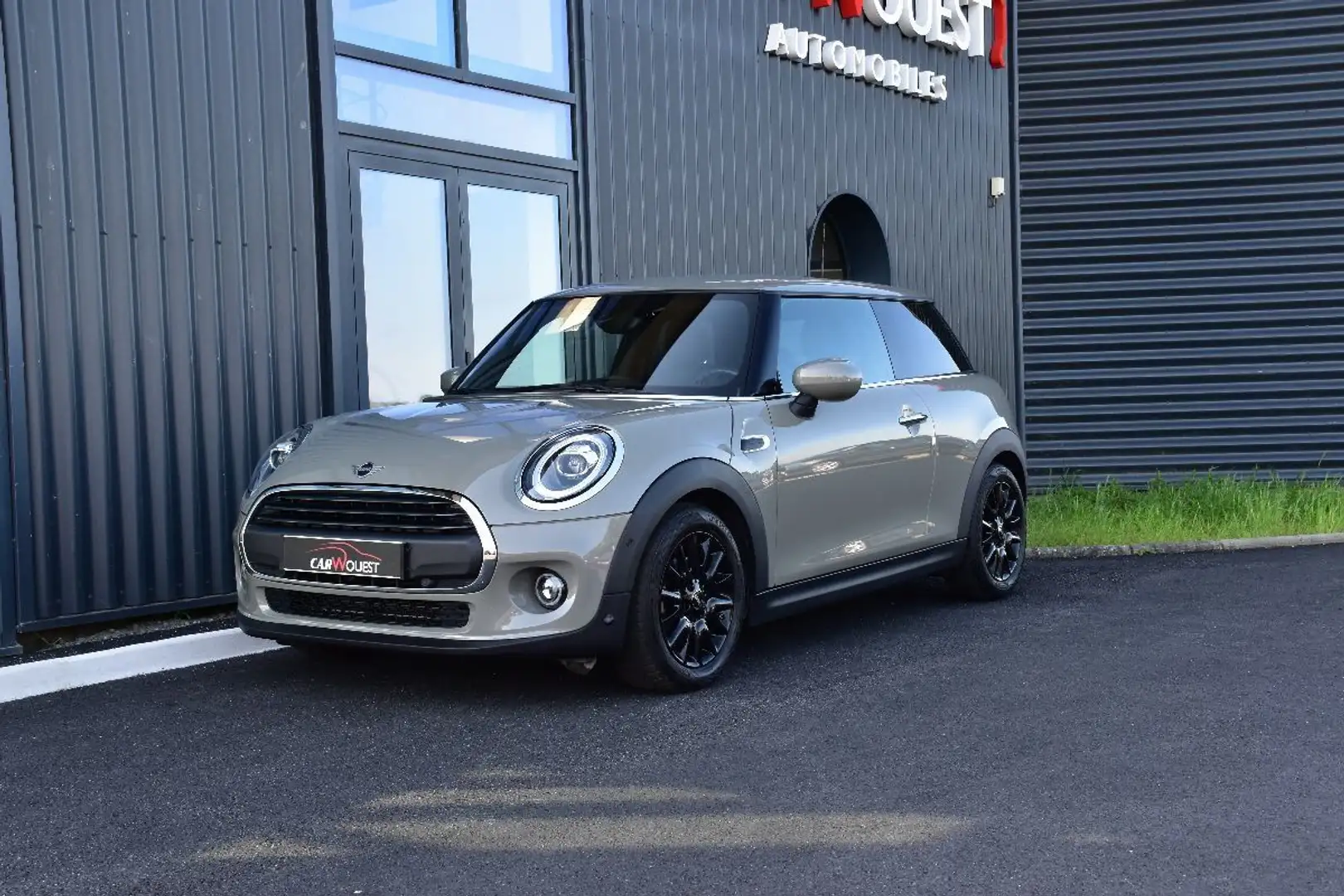 MINI One 102 F55 Gris - 1