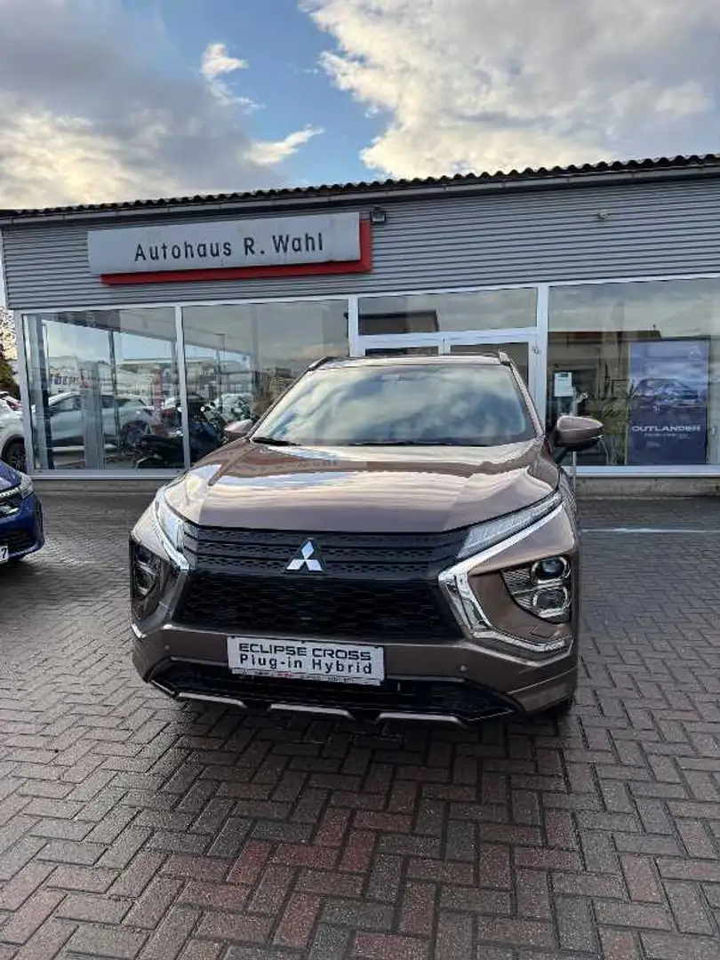 Mitsubishi EC Plug-in Hybrid Select 2.4 MIVEC 4WD Marrone - 1