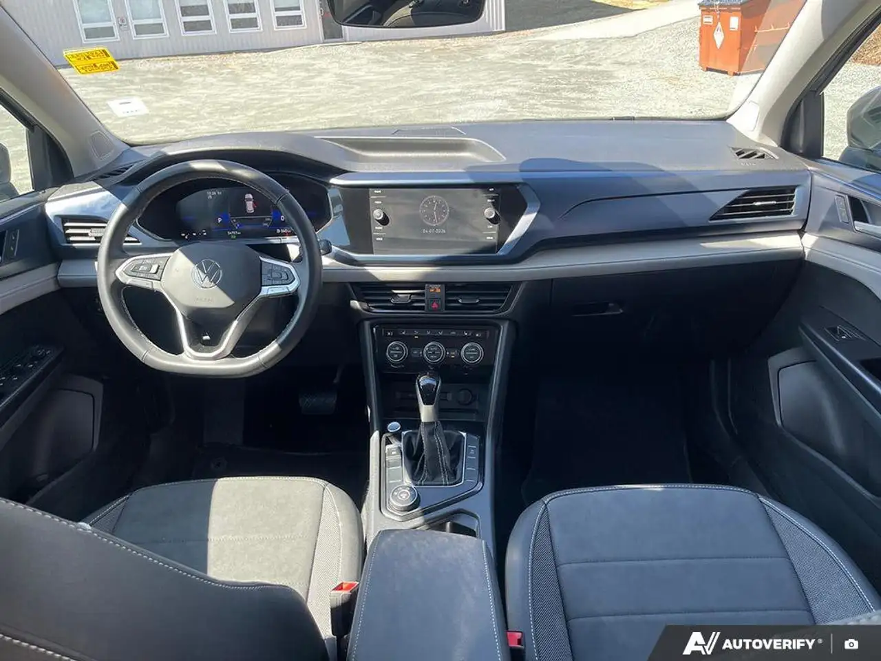 Volkswagen Taos снимка Volkswagen Taos