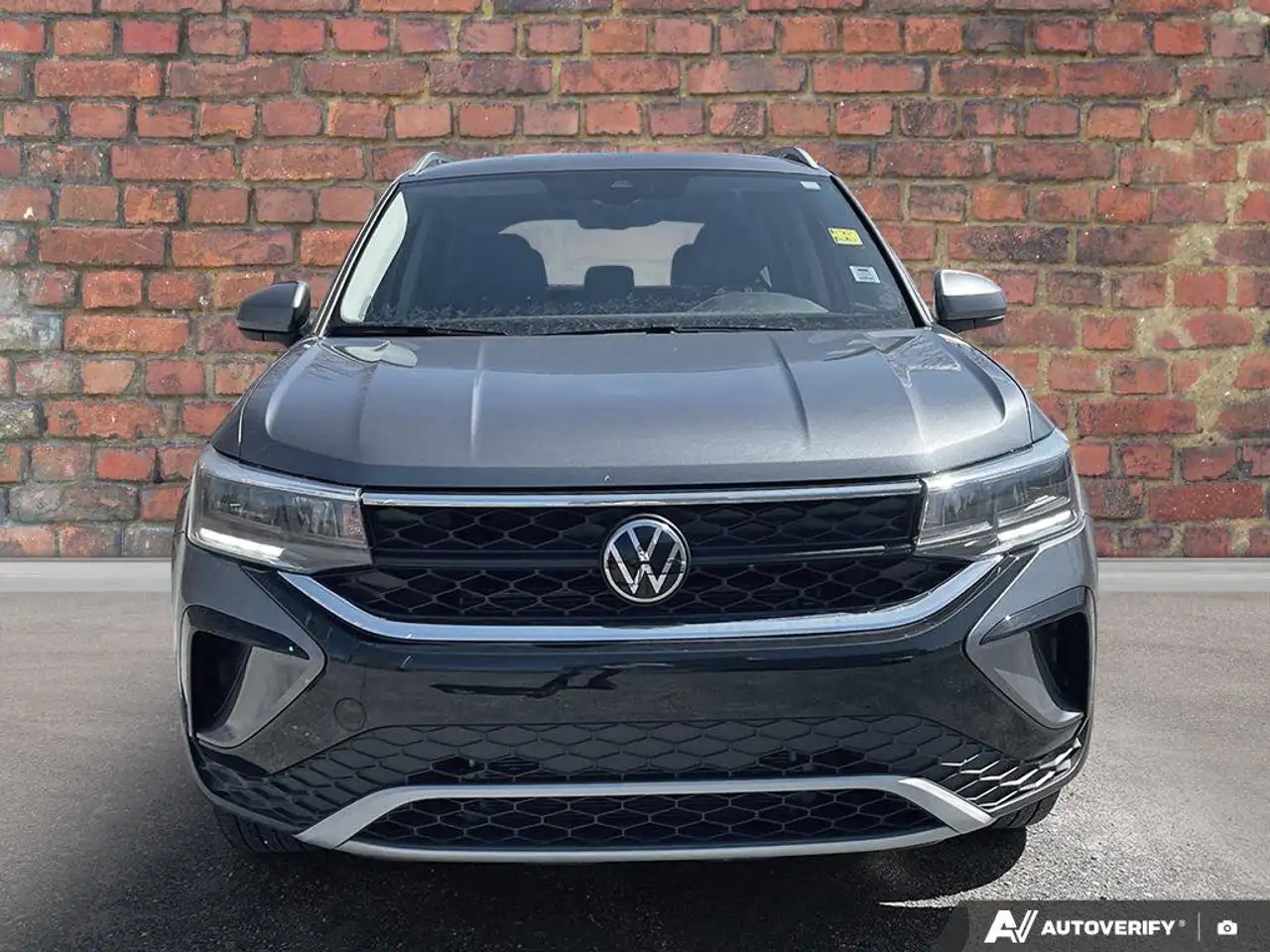 Volkswagen Taos снимка Volkswagen Taos