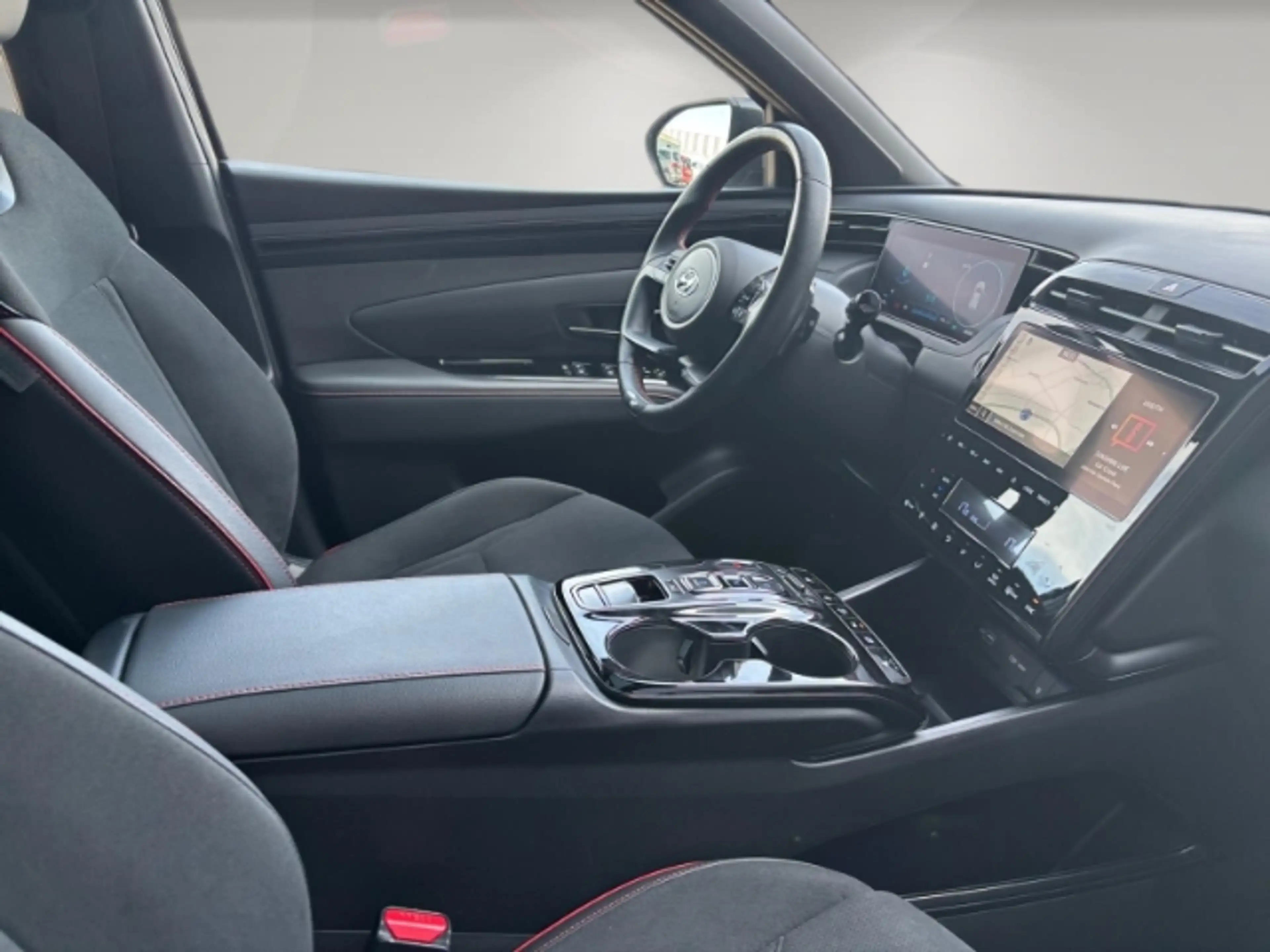 Hyundai TUCSON Line Mild-Hybrid 1.6 T-GDI 4WD El. Panodach Navi D — photo 15