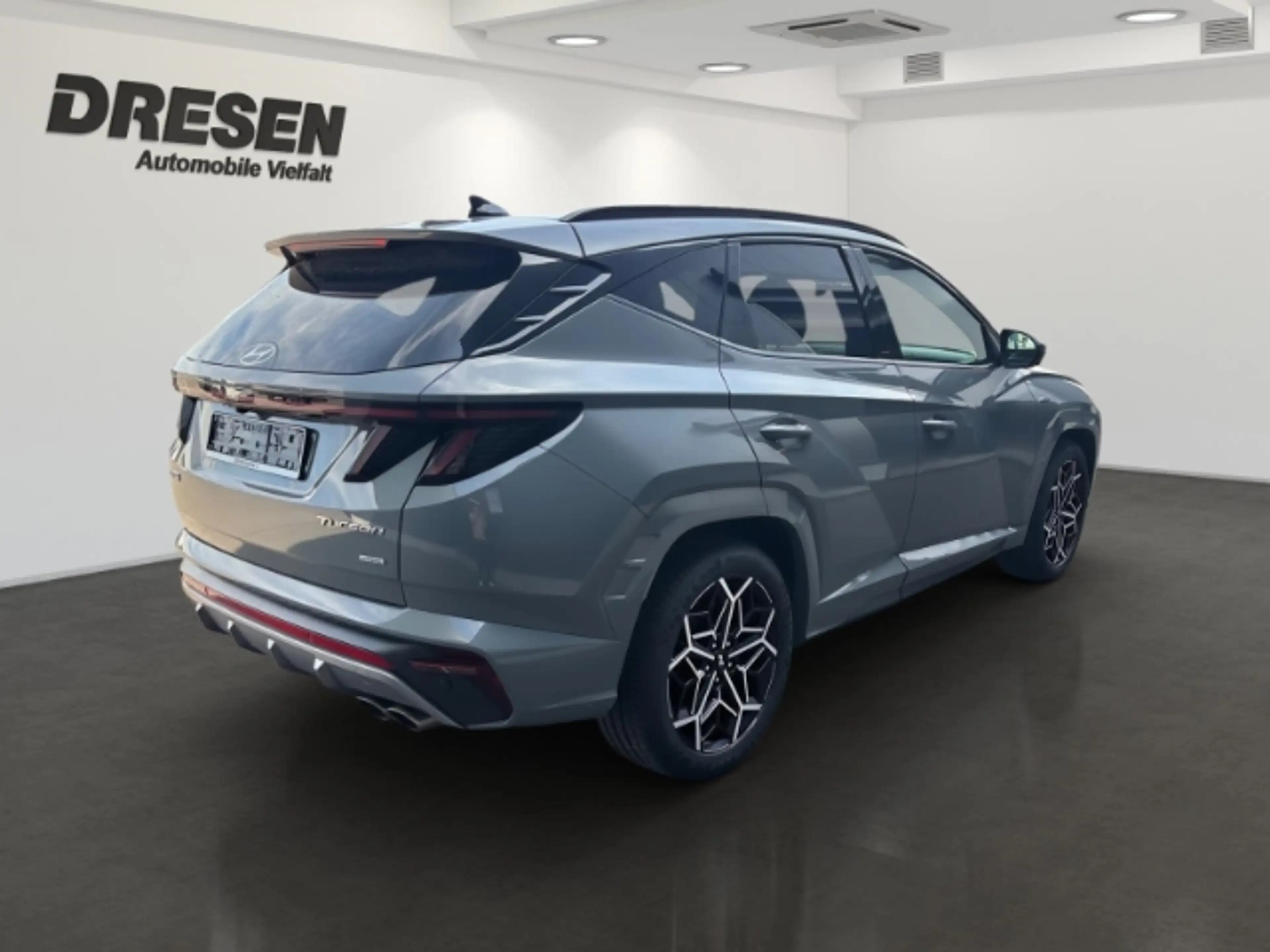 Hyundai TUCSON Line Mild-Hybrid 1.6 T-GDI 4WD El. Panodach Navi D — photo 4