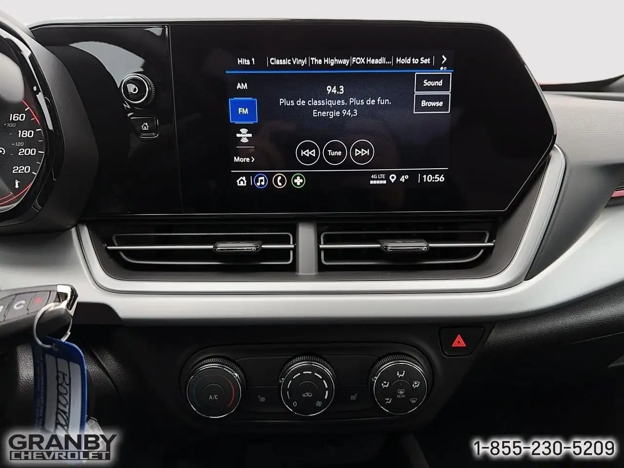 Chevrolet Trax снимка Chevrolet Trax