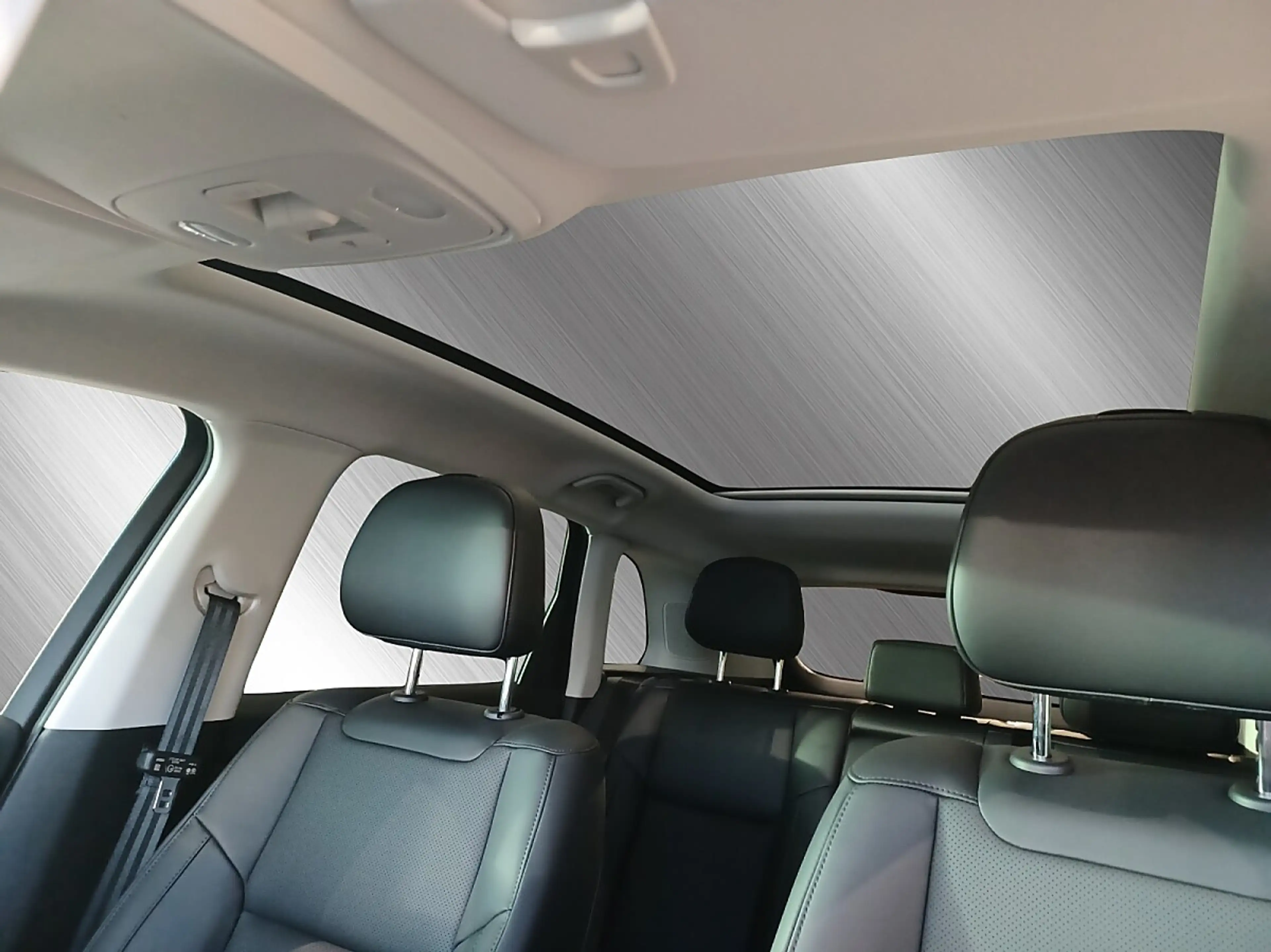 Leapmotor C10 Elektro AWD 81,9kWh Design ProMax — photo 14