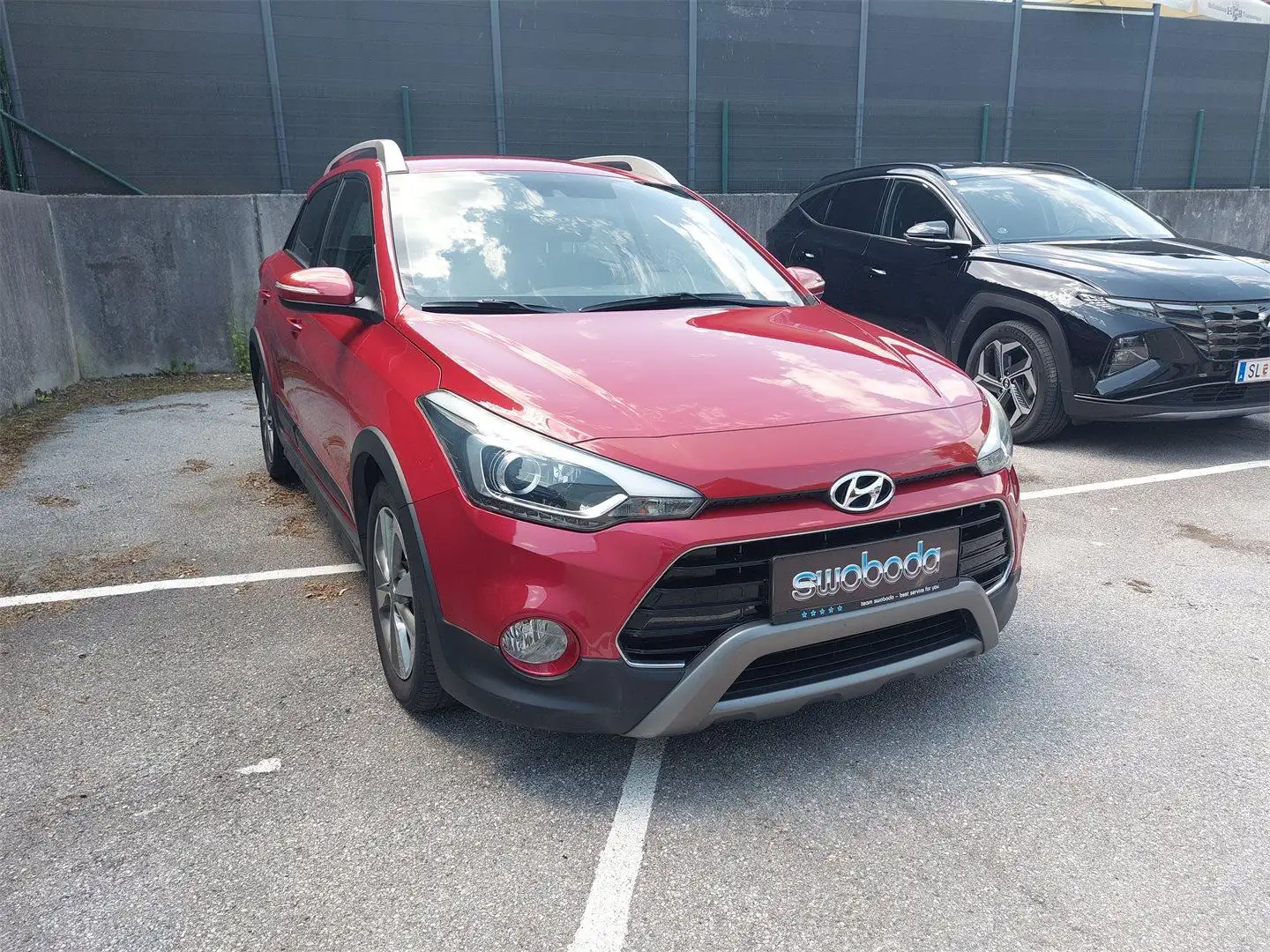 Hyundai i20 Active 1,0 T-GDI Comfort Rouge - 2