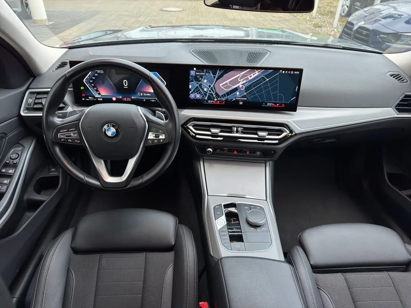 BMW 320 d Touring AHK ACC DrivingAssist. Sportsitze Gris - 2