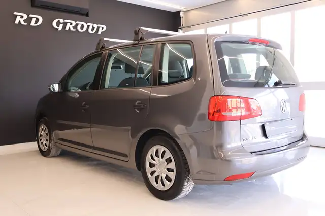 Volkswagen Touran view 7