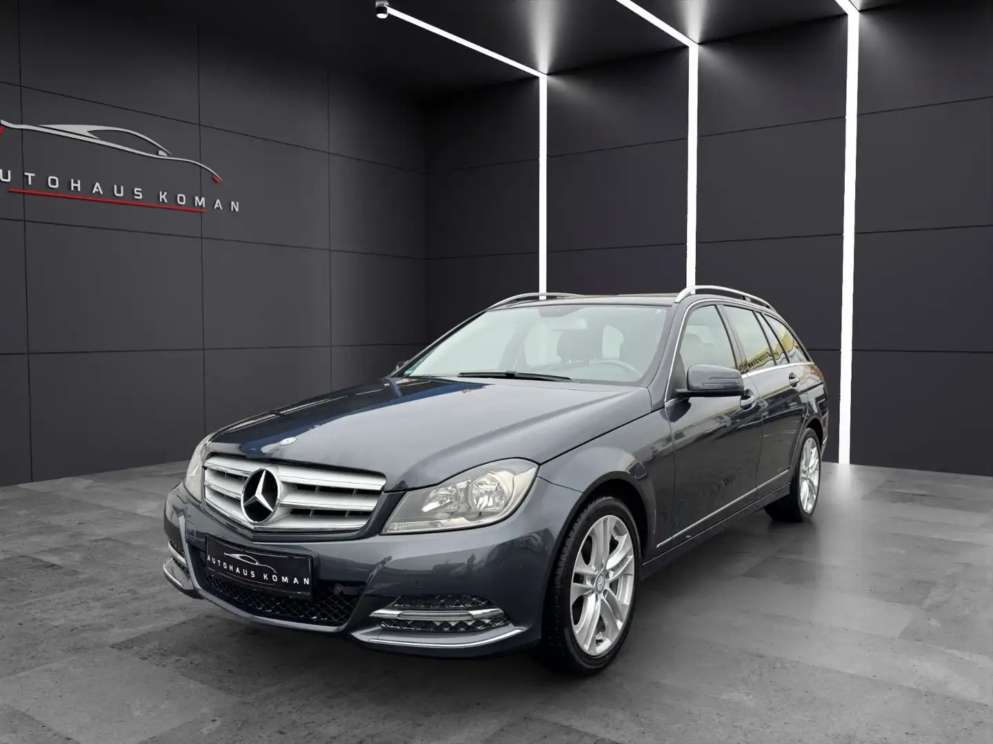 Mercedes-Benz C 180 C180CGI T Avantgarde.*AUTOM.*PDC*NAVI*AHK*S.DACH Gris - 1