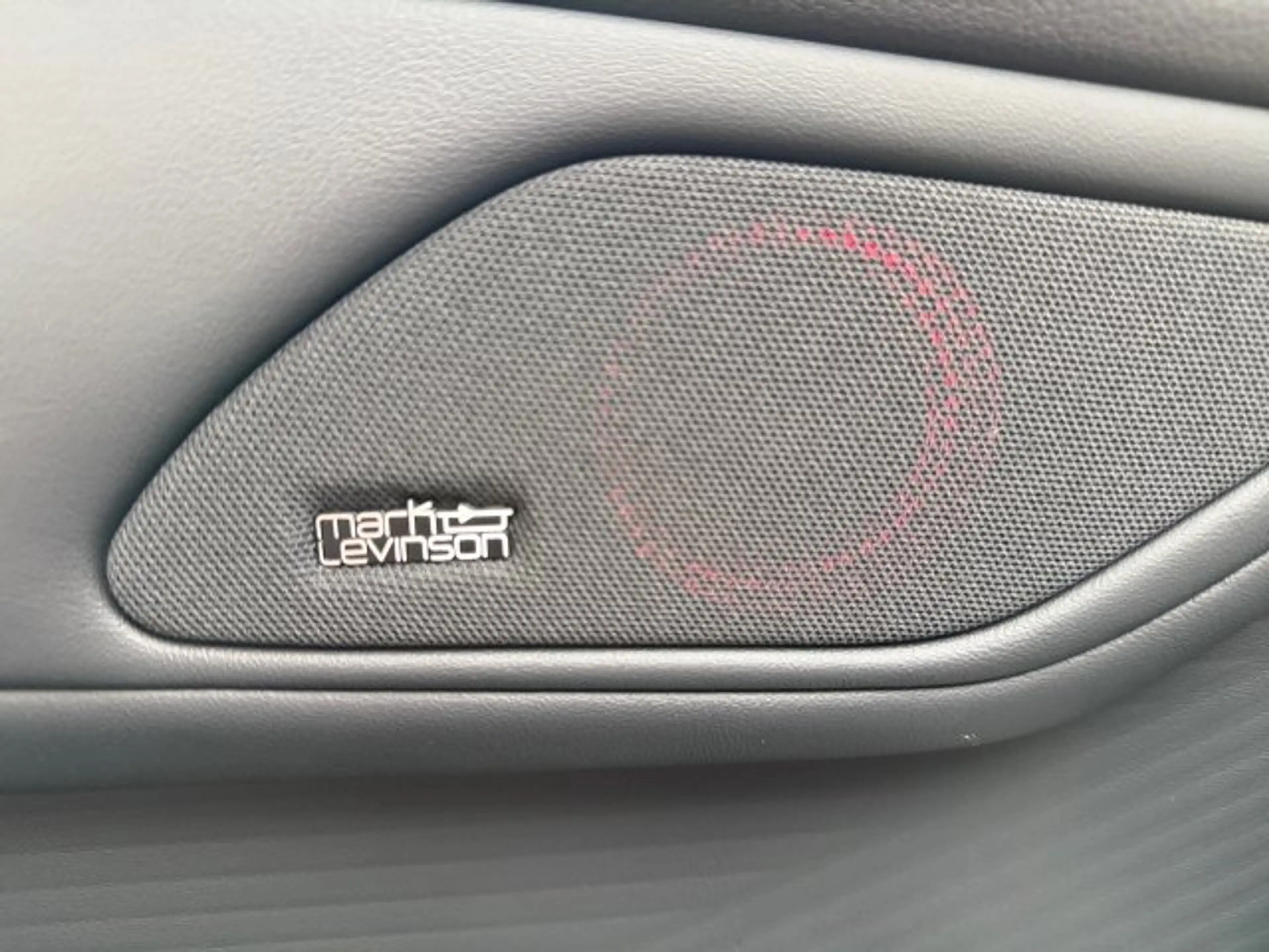Lexus ES 300 h Executive MY26 — photo 14