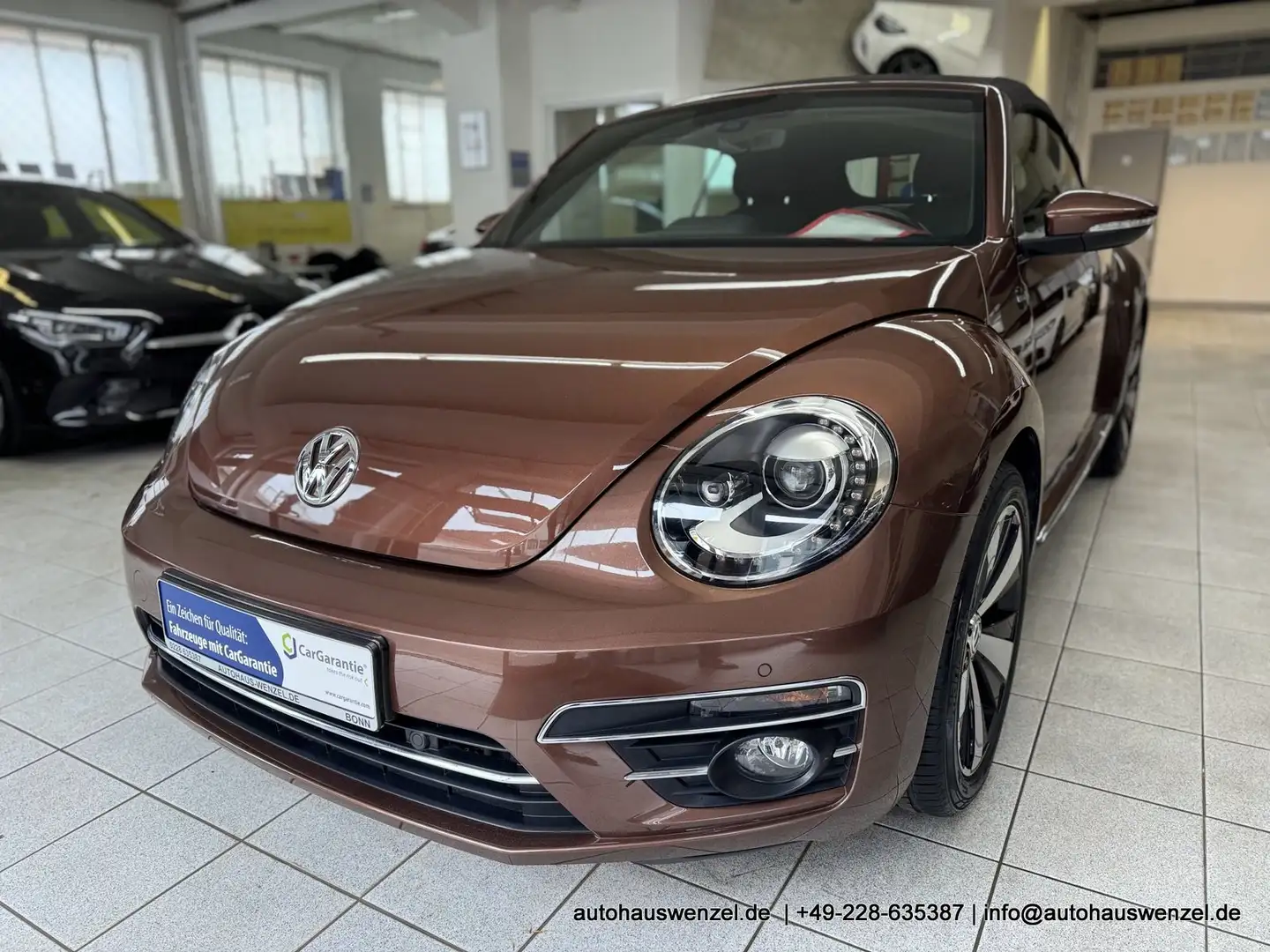 Volkswagen Beetle Cabrio 2.0 TDI - nur 64 tkm - FENDER XENON KAMERA Braun - 2