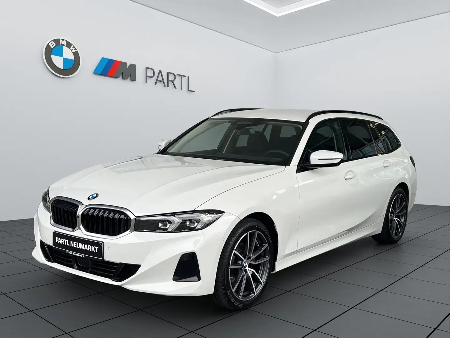 BMW 318 d Touring DA-Prof 360° AHK Keyless Weiß - 1