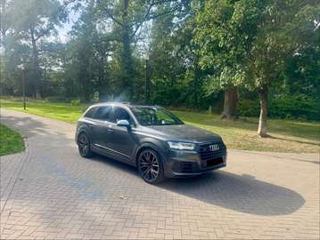 SQ7 4.0 TDi V8 SQ7 Tiptronic