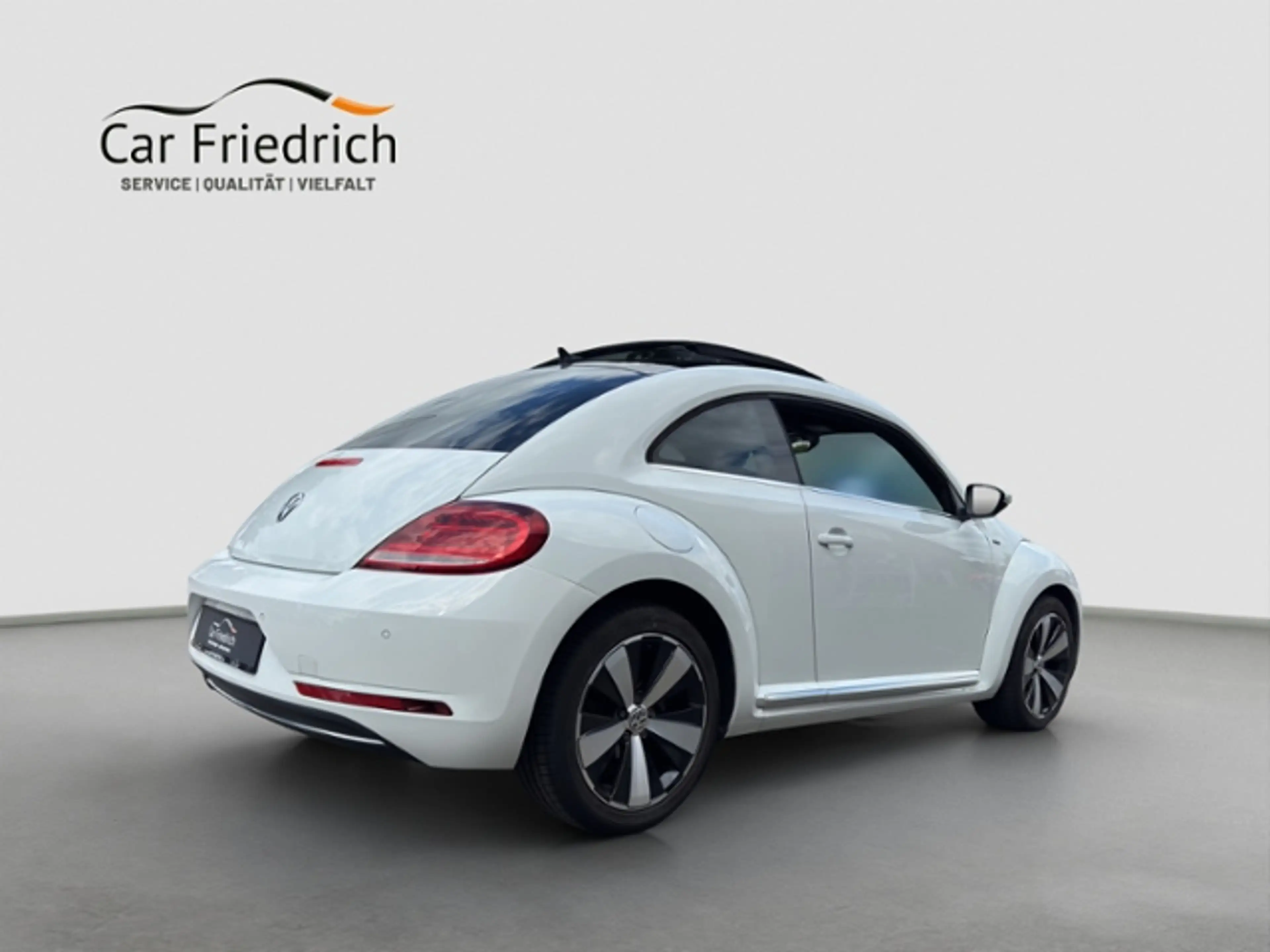 Volkswagen Beetle 2.0 l TDI Allstar Xenon / Pano — photo 8