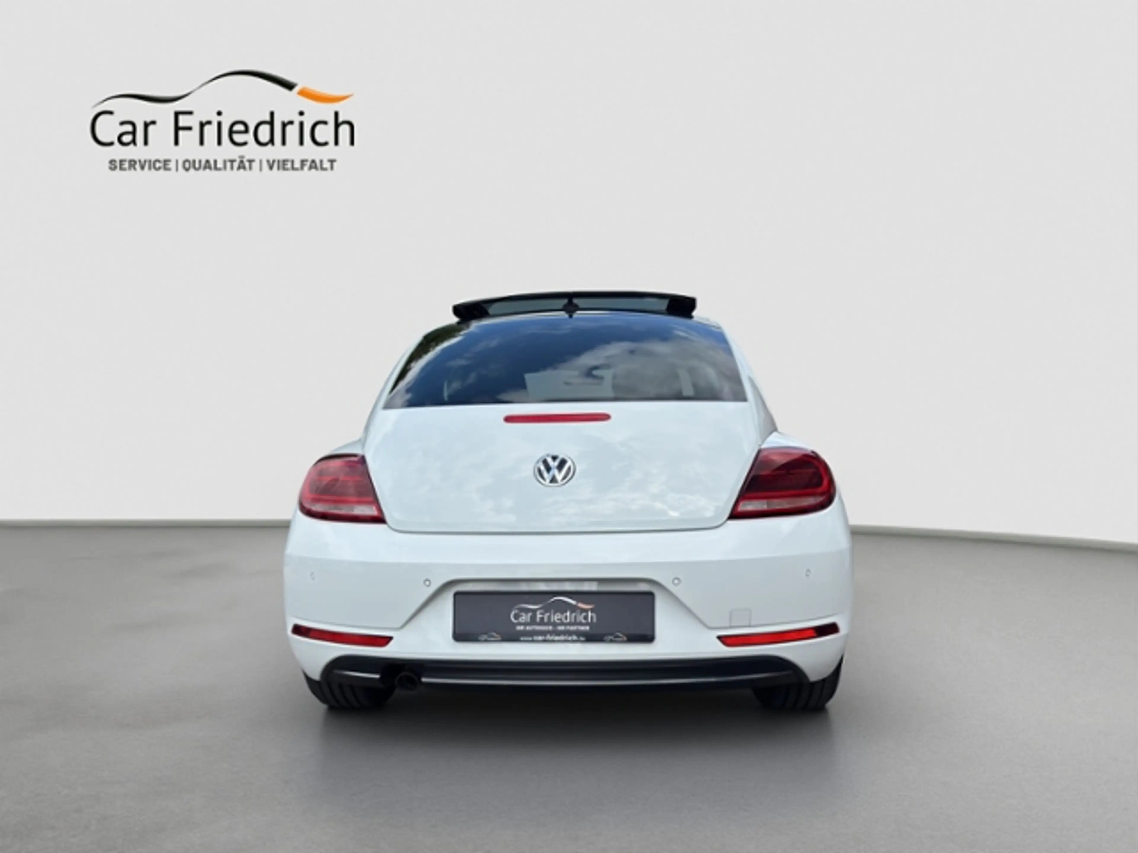 Volkswagen Beetle 2.0 l TDI Allstar Xenon / Pano — photo 9