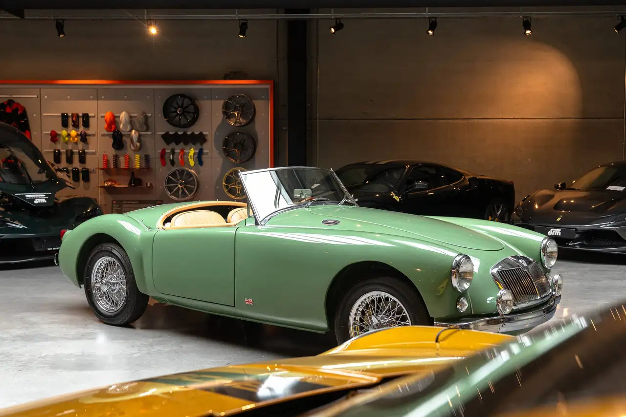 MG MGA 1600 (1800 MGB engine) - Fully restored !, foto 12
