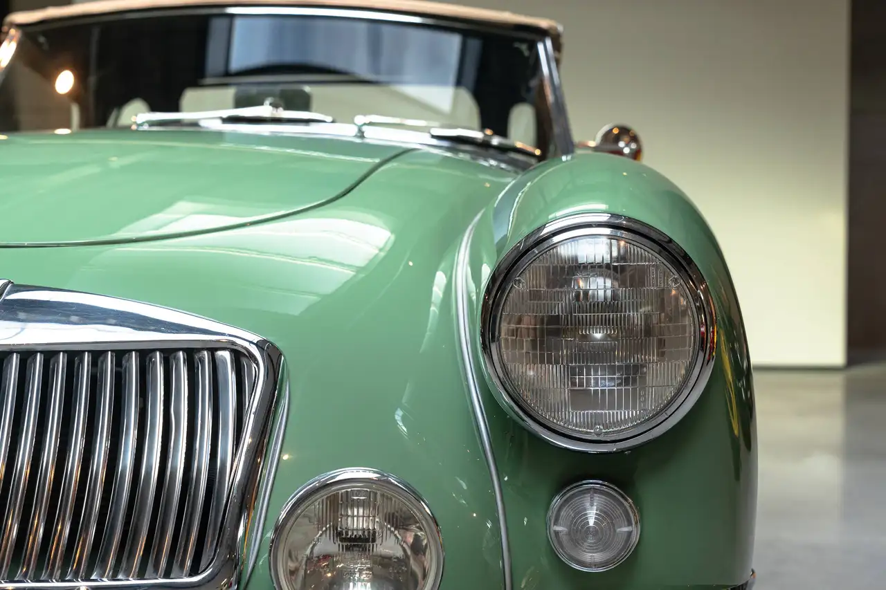 MG MGA 1600 (1800 MGB engine) - Fully restored !, foto 10