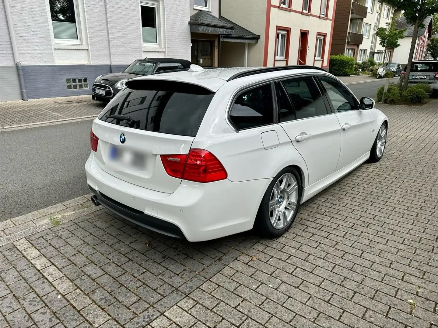 BMW 325 325i Touring M-Paket Fehér - 2