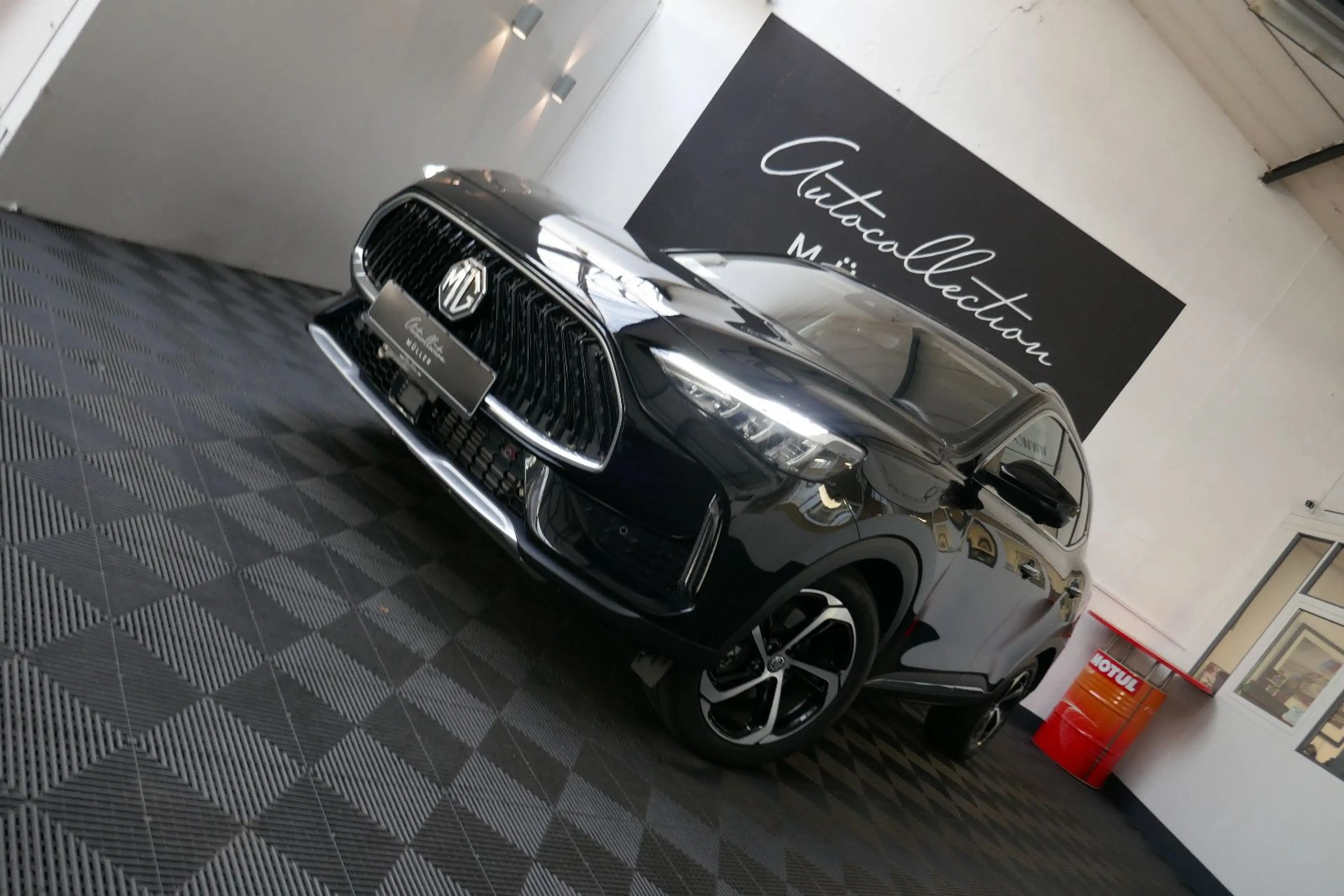 MG HS 1.5T-GDI Luxury — photo 3