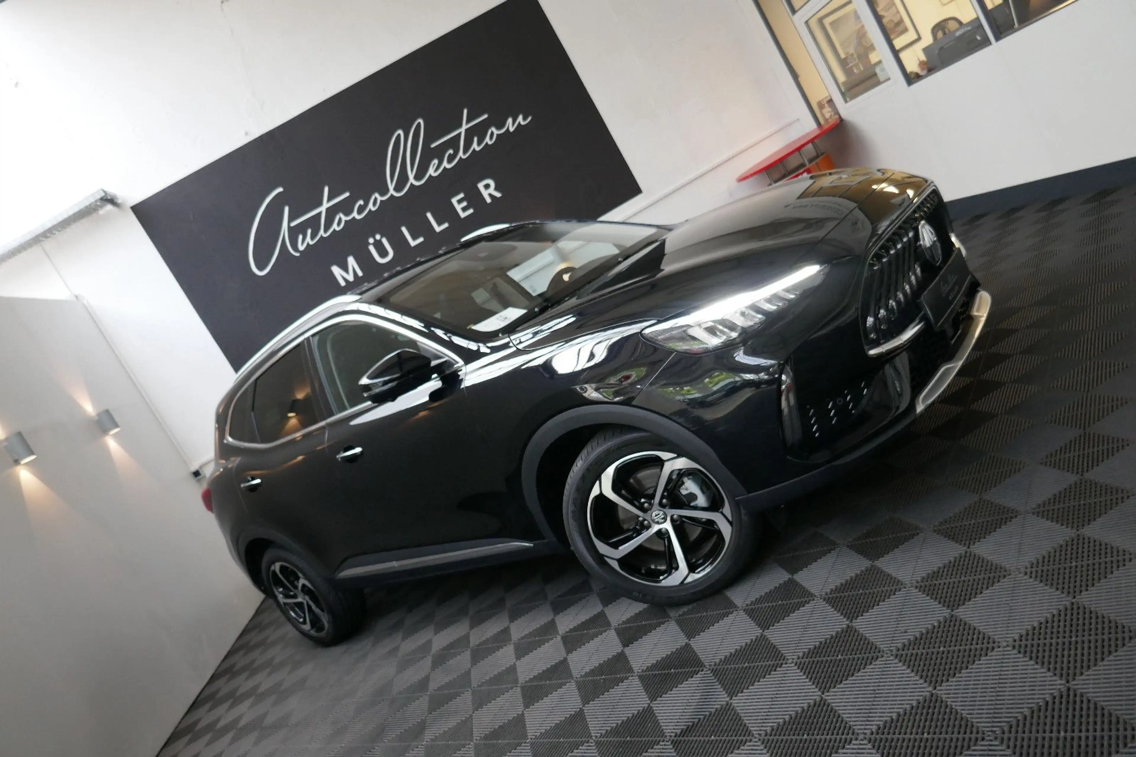 MG HS 1.5T-GDI Luxury — photo 9