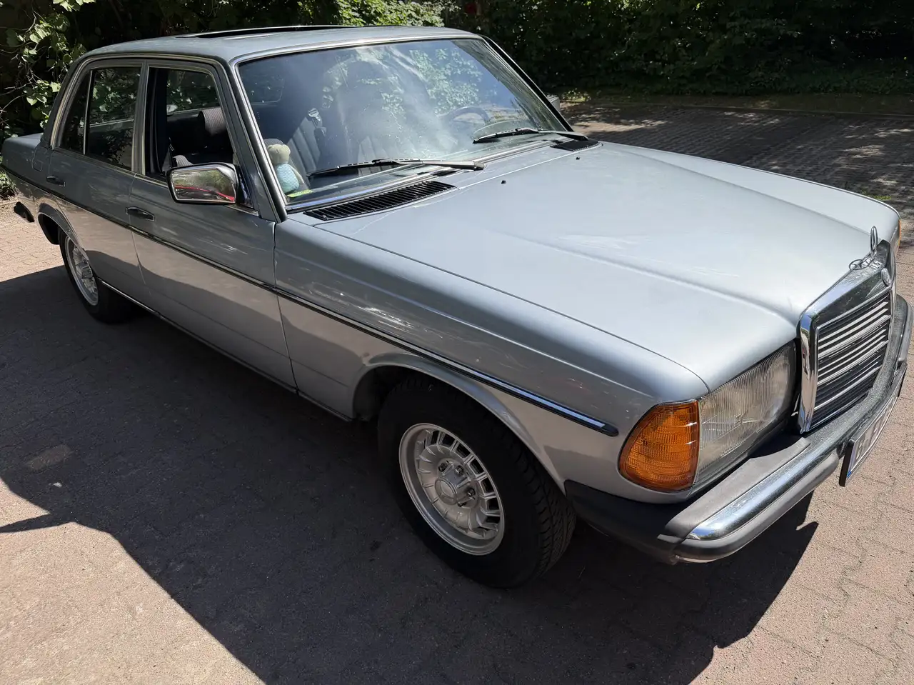 Mercedes-Benz 230, foto 7