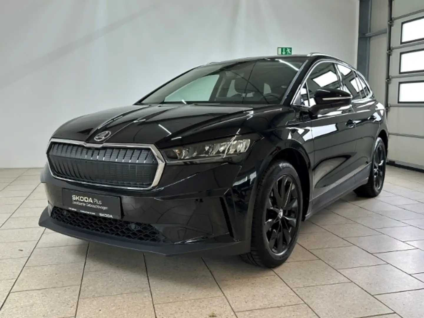 Skoda Enyaq 85 Loft Pano Navi Wärmepumpe ACC LED Schwarz - 2