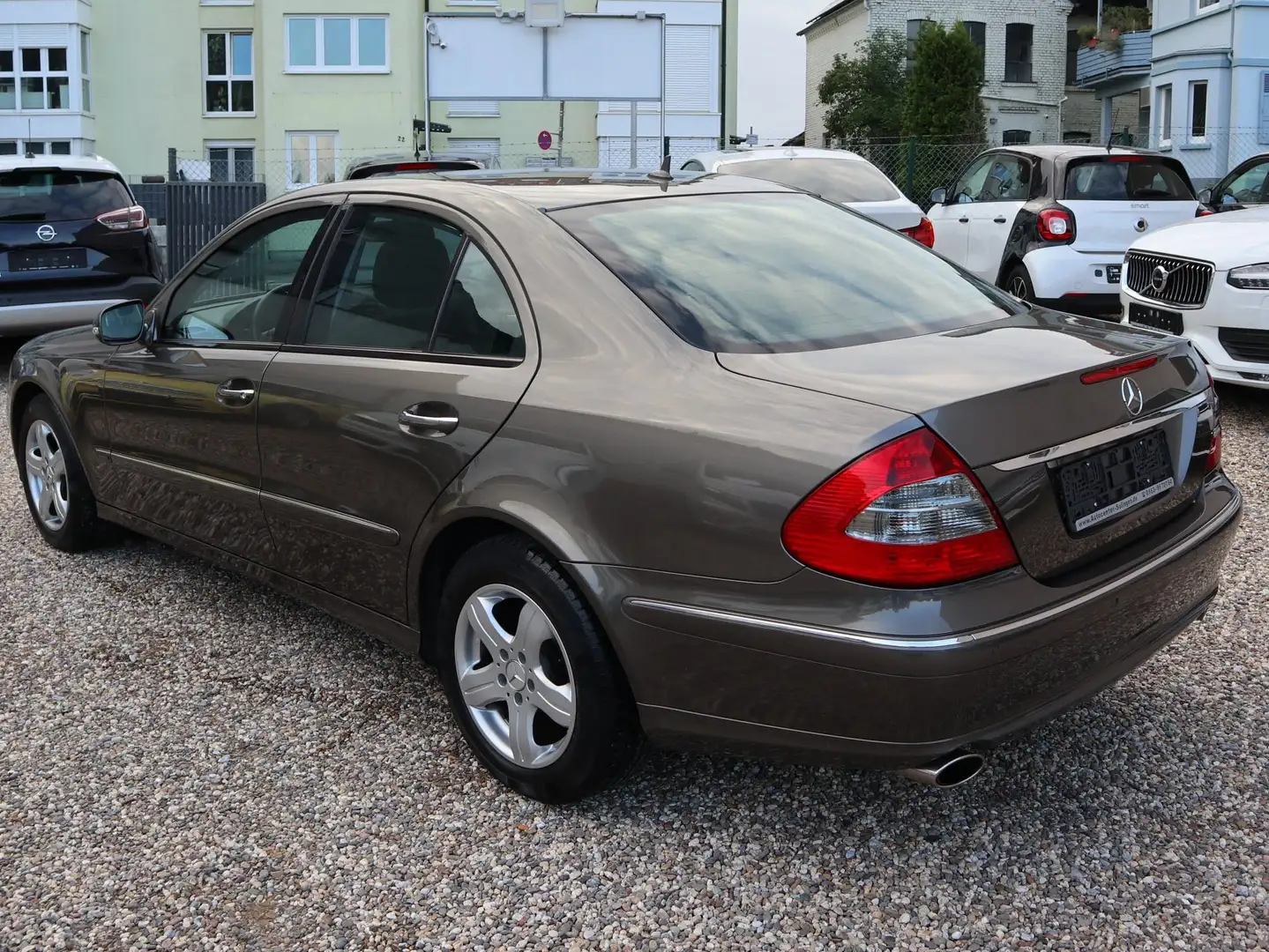 Mercedes-Benz E 230 E 230 E -Klasse Lim. E 230*Navi*Klima*Leder* Gris - 2