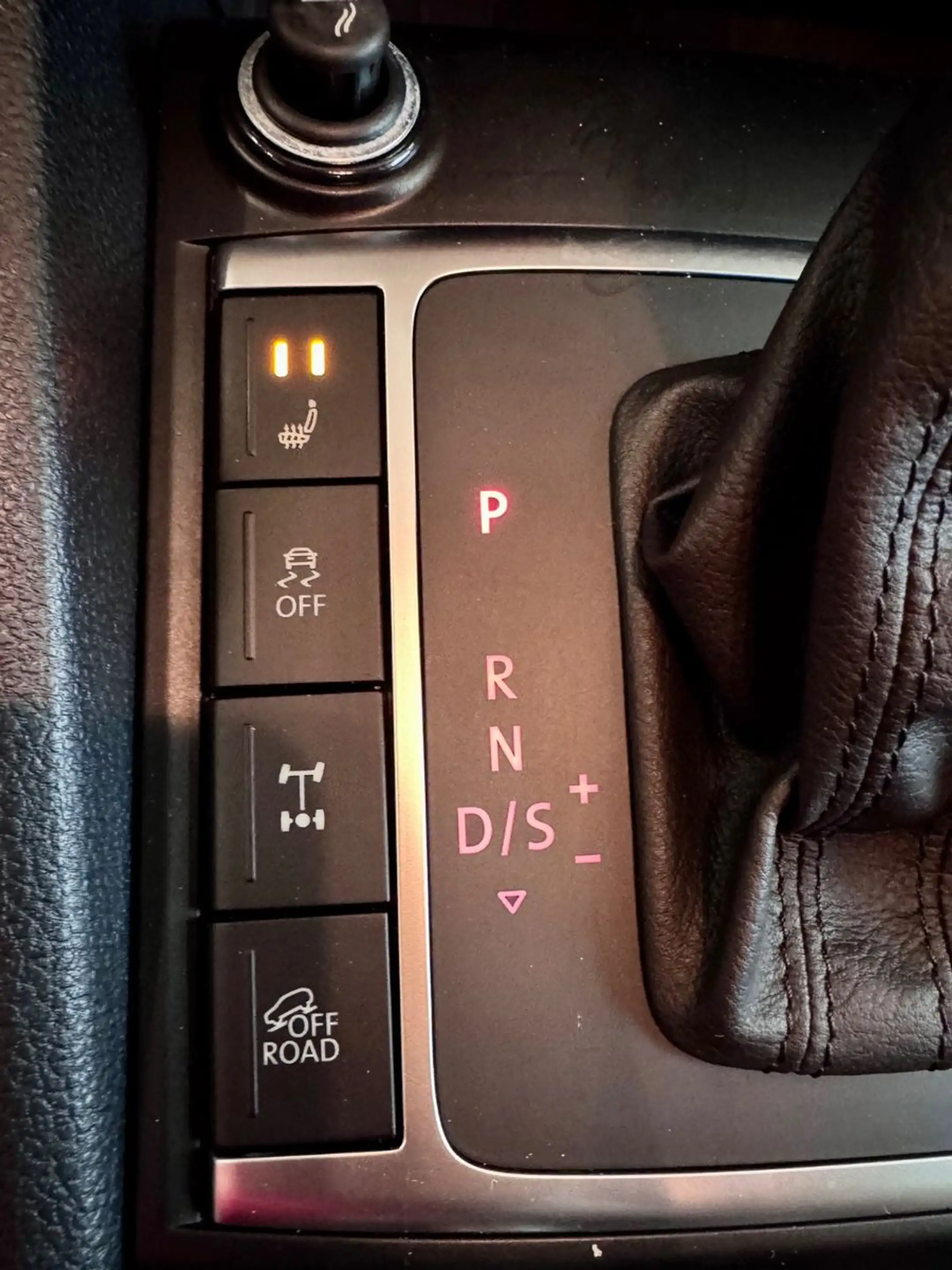 Volkswagen Amarok Highline DoubleCab V6 TDI Kamera AHK 4M — photo 15
