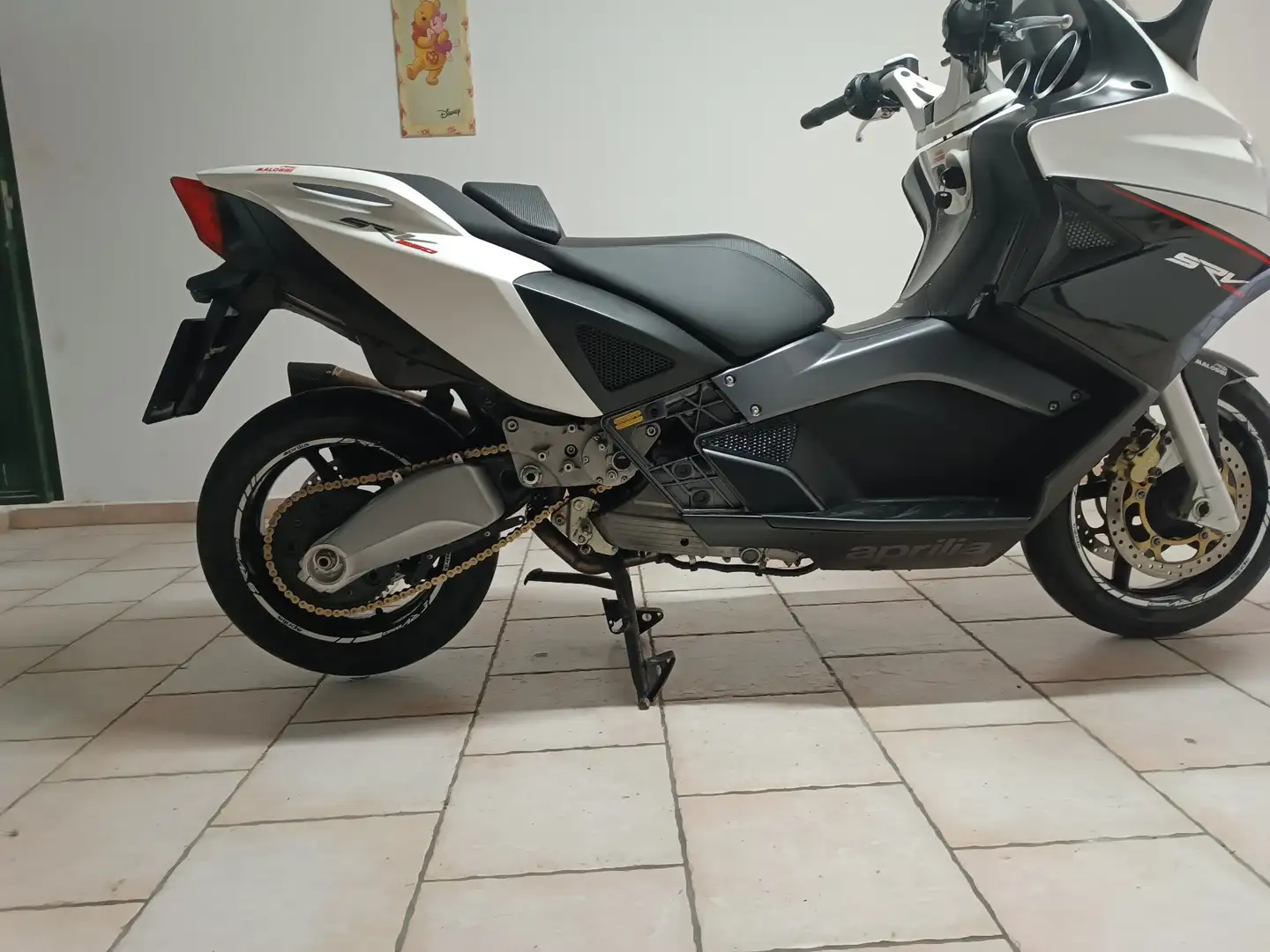 Aprilia SRV 850 SPORT Blanco - 1