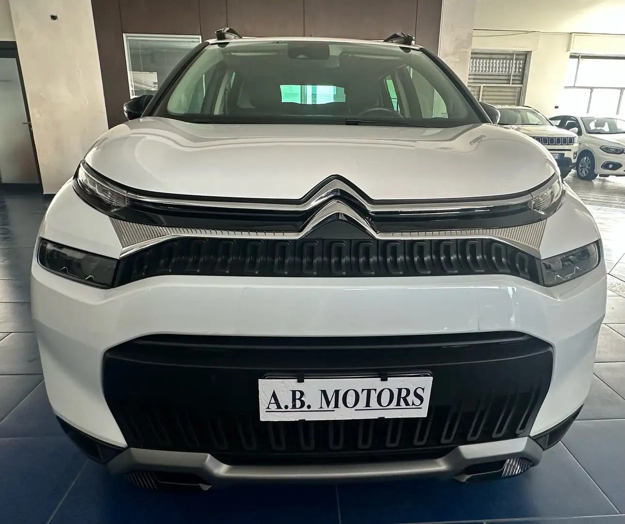 Citroen C3 C3 Aircross 1.5 bluehdi Feel  modello 2021 Bianco - 2