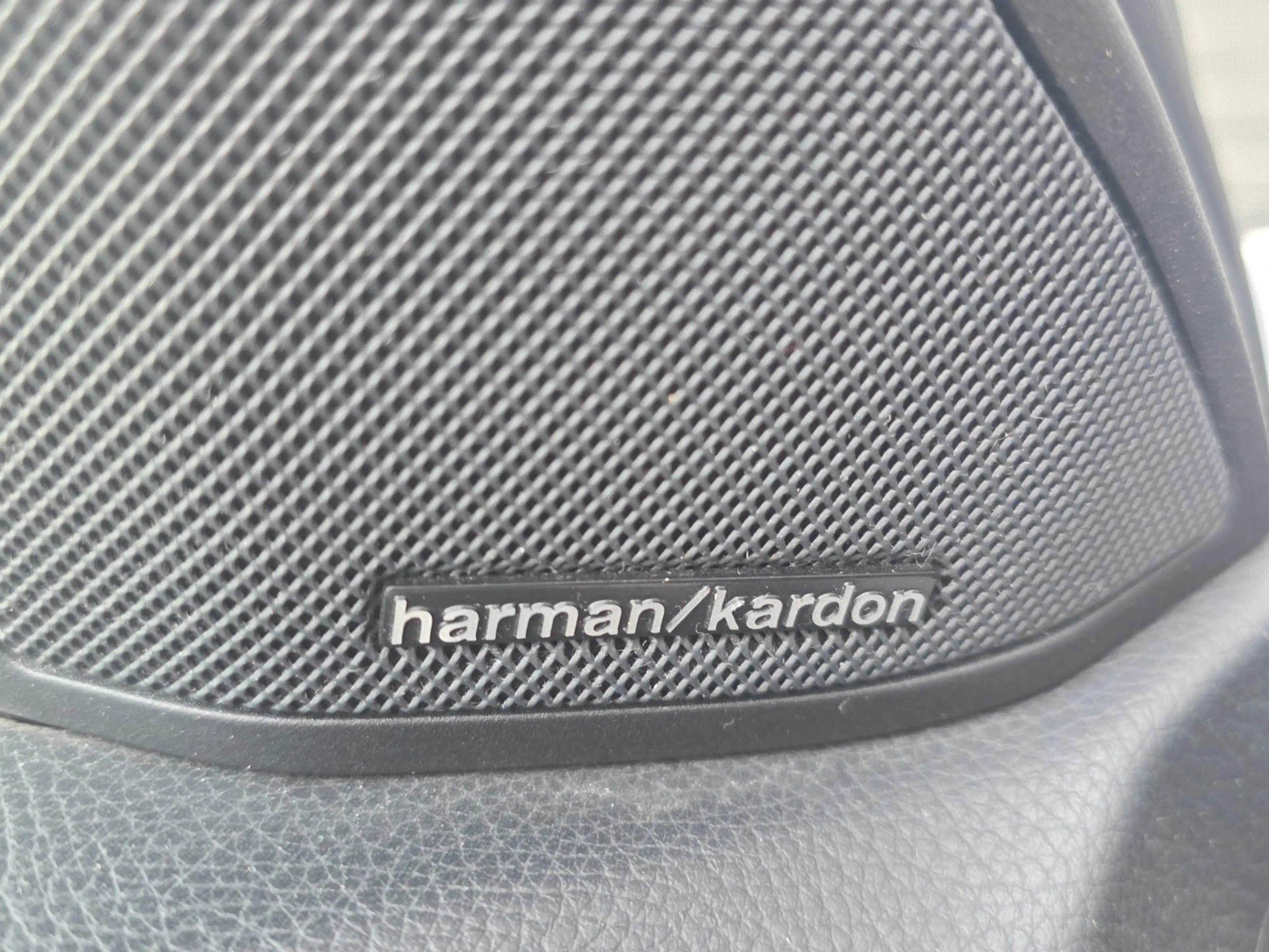Mercedes-Benz E 350 4Matic/TÜV12.27/AHK/NAVI/LEDER/ALLRAD/PDC — photo 4