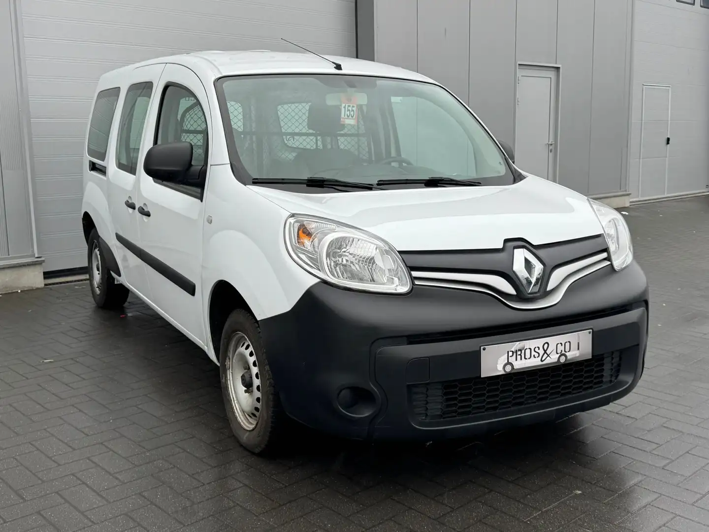 Renault Kangoo 87834 KM / TVA RECUPERABLE / LONG CHASSIS Wit - 1