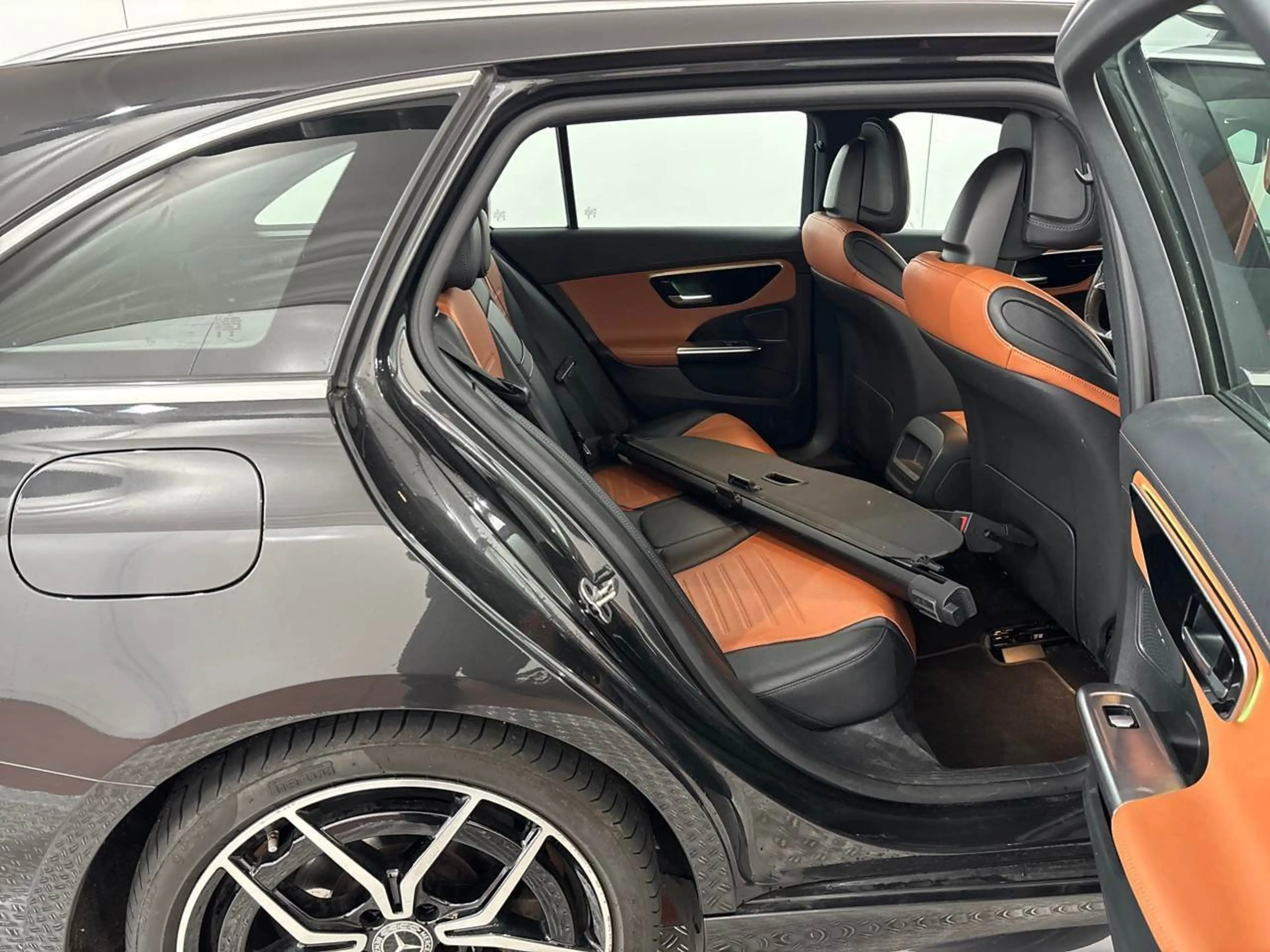 Mercedes-Benz C 220 C  d T AMG Line AHK Pano S-Dach SpoSi ACC — photo 11