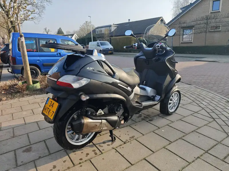 Piaggio MP3 400 - foto 3